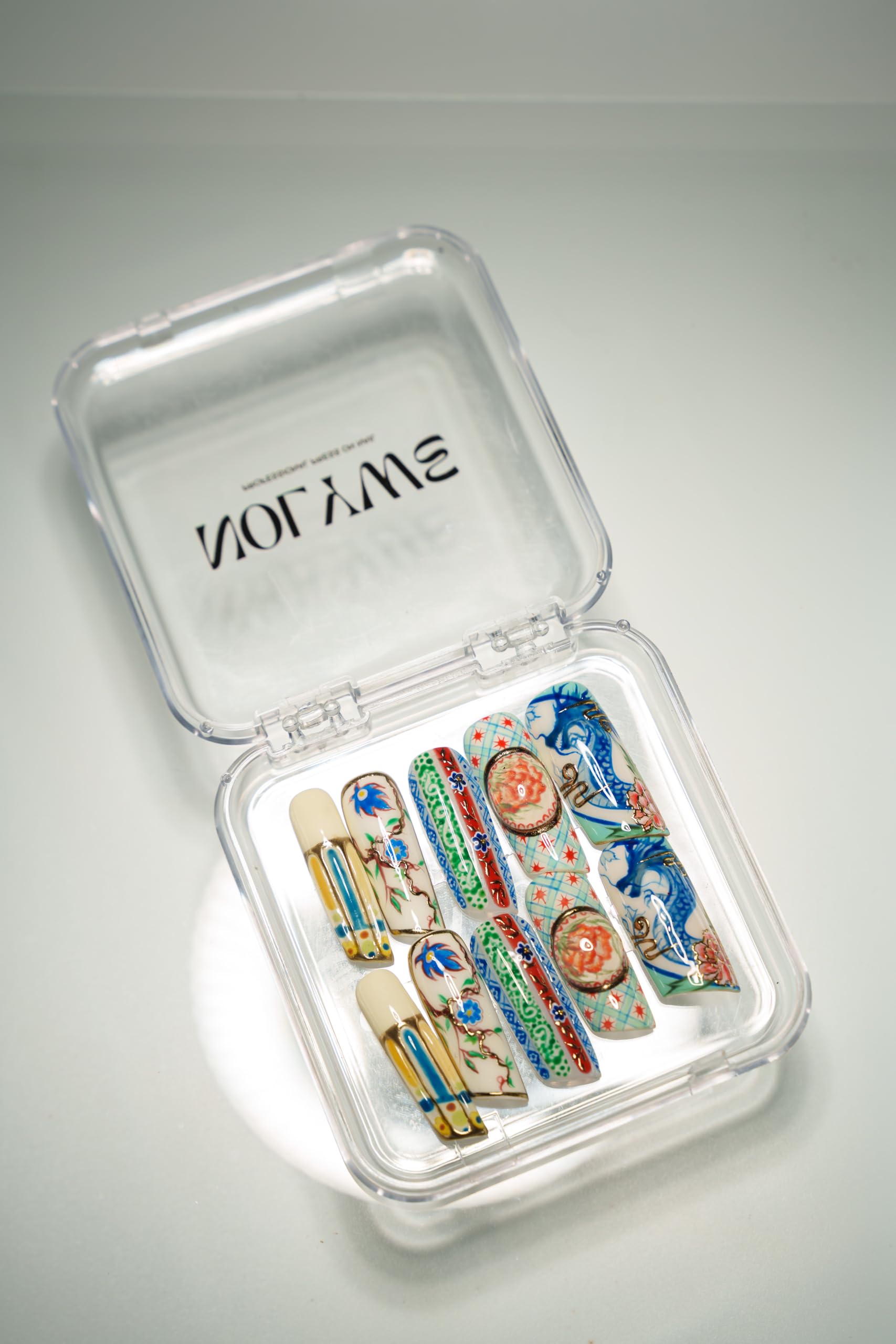 Press on nail chic faux nail et fake nails style asiatique Nolywé
