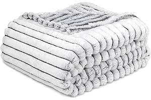 GREEN ORANGE Striped Blanket - The Perfect Cozy Gift