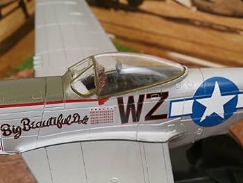 Amazon | P51ムスタング (MUSTANG) 飛行機 ダイキャスト 【1：48