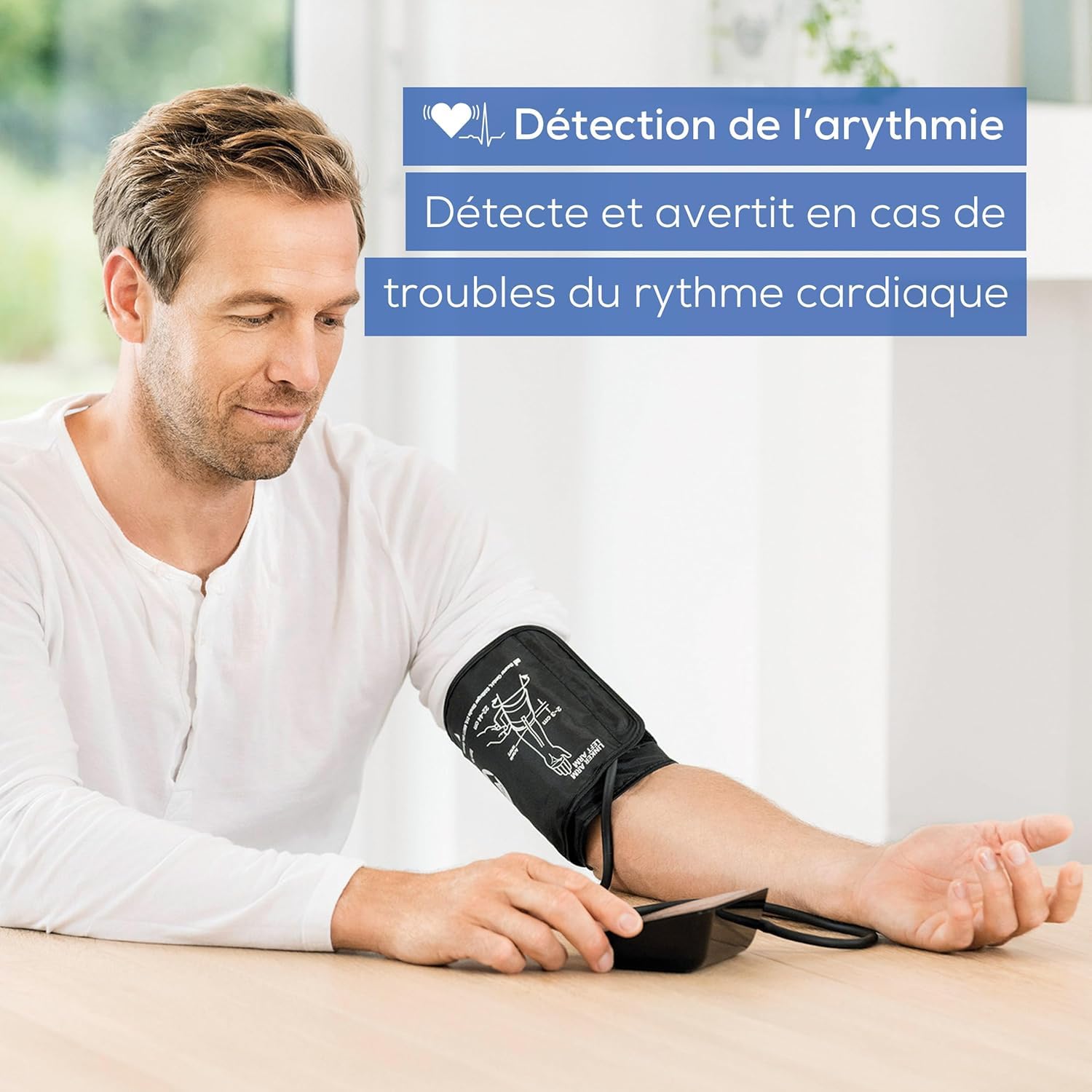 Beurer BM 54 Tensiomètre électronique au bras, détecteur d'arythmie cardiaque et hypertension, mesure la tension artérielle, facile à utiliser, Bluetooth et grand écran, brassard de 22 à 44 cm, Noir