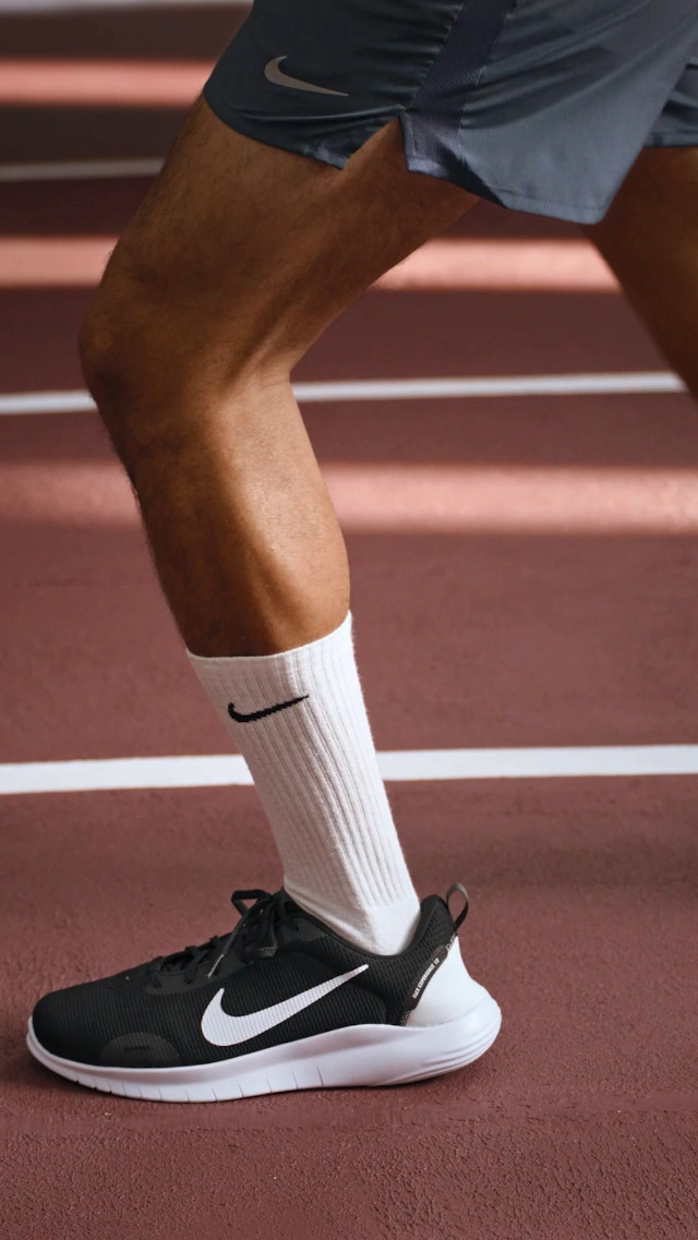 Amazon.com | Nike Men's Flex Experience Run 12 Road Running Shoes