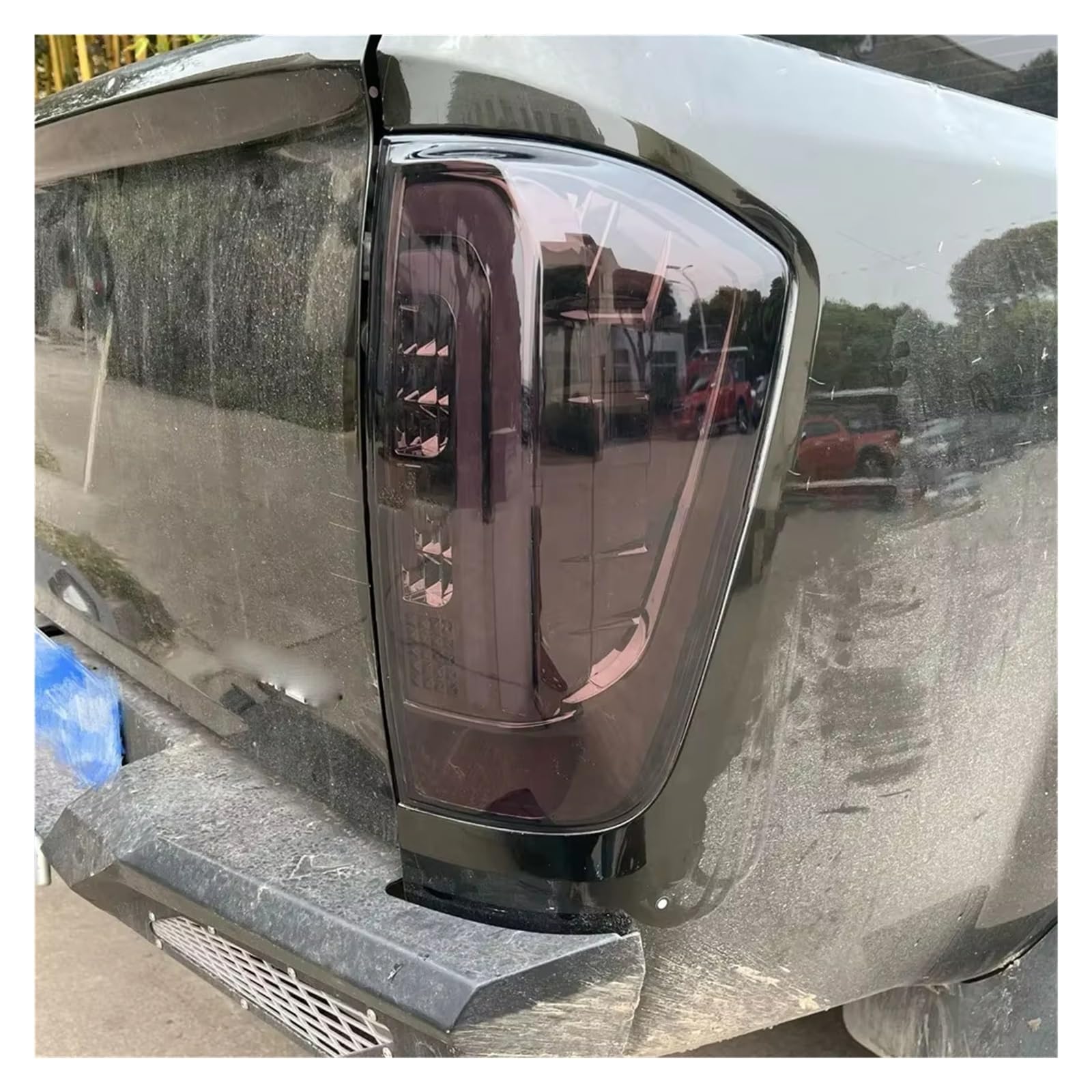 Luz Trasera Par de Luces traseras LED Izquierda y Derecha para Nissan para Navara Np300 2015 2016 2017 2018-2021 Luz Trasera de Freno Lámpara de automóvil Pilotos Traseros