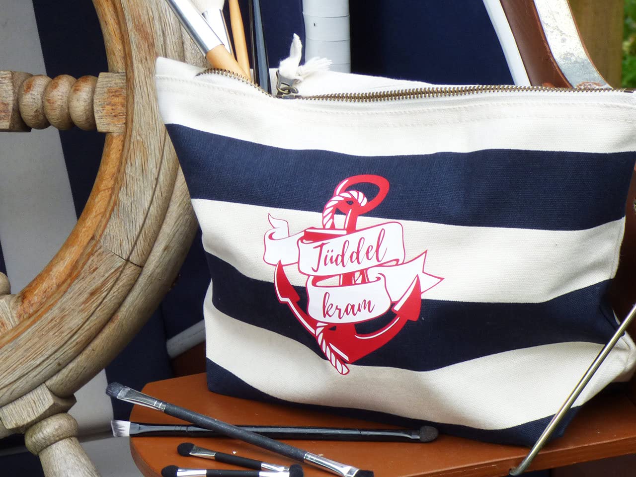 Maritimer Kosmetikbeutel 'Tüddelkram' mit Anker-Design, Streifenmuster, Große Kulturtasche für Damen und Herren, Robustes Segeltuch, 28x19x9cm