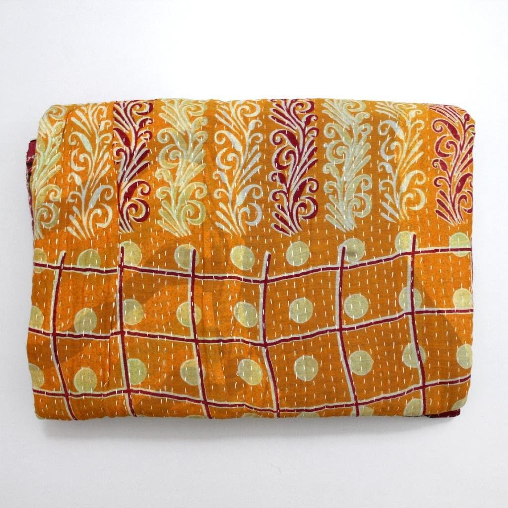 Vintage Throw Kantha Quilt Indian Handmade Bohemian Bedspread Reversible Cotton Ethnic Sari Fabric Embroidered Bedding Blanket Gudari