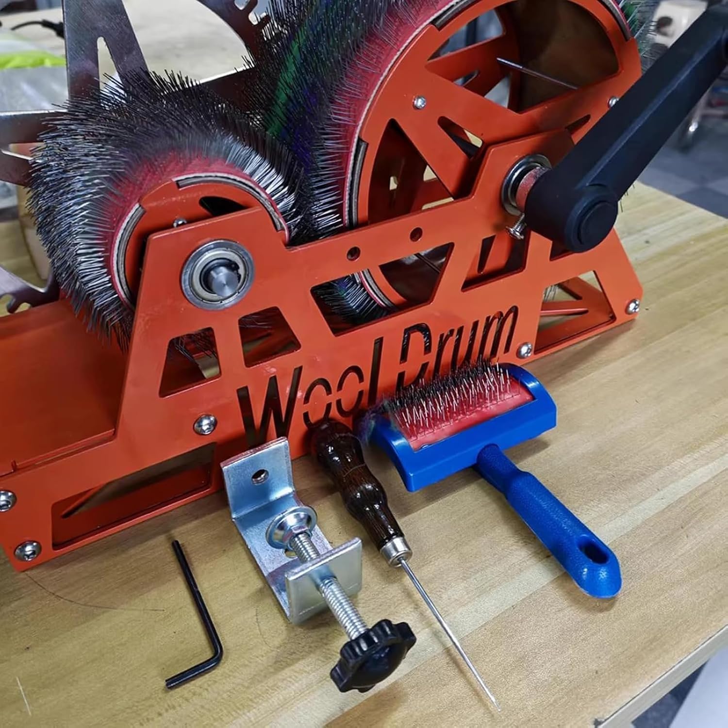 Wool Drum Carder, Manual Fiber Blending Machine, Hand Crank Combing Wheel for DIY Fiber Prep, Color Blending, Felting Crafts, for Spinners & Craft Enthusiasts