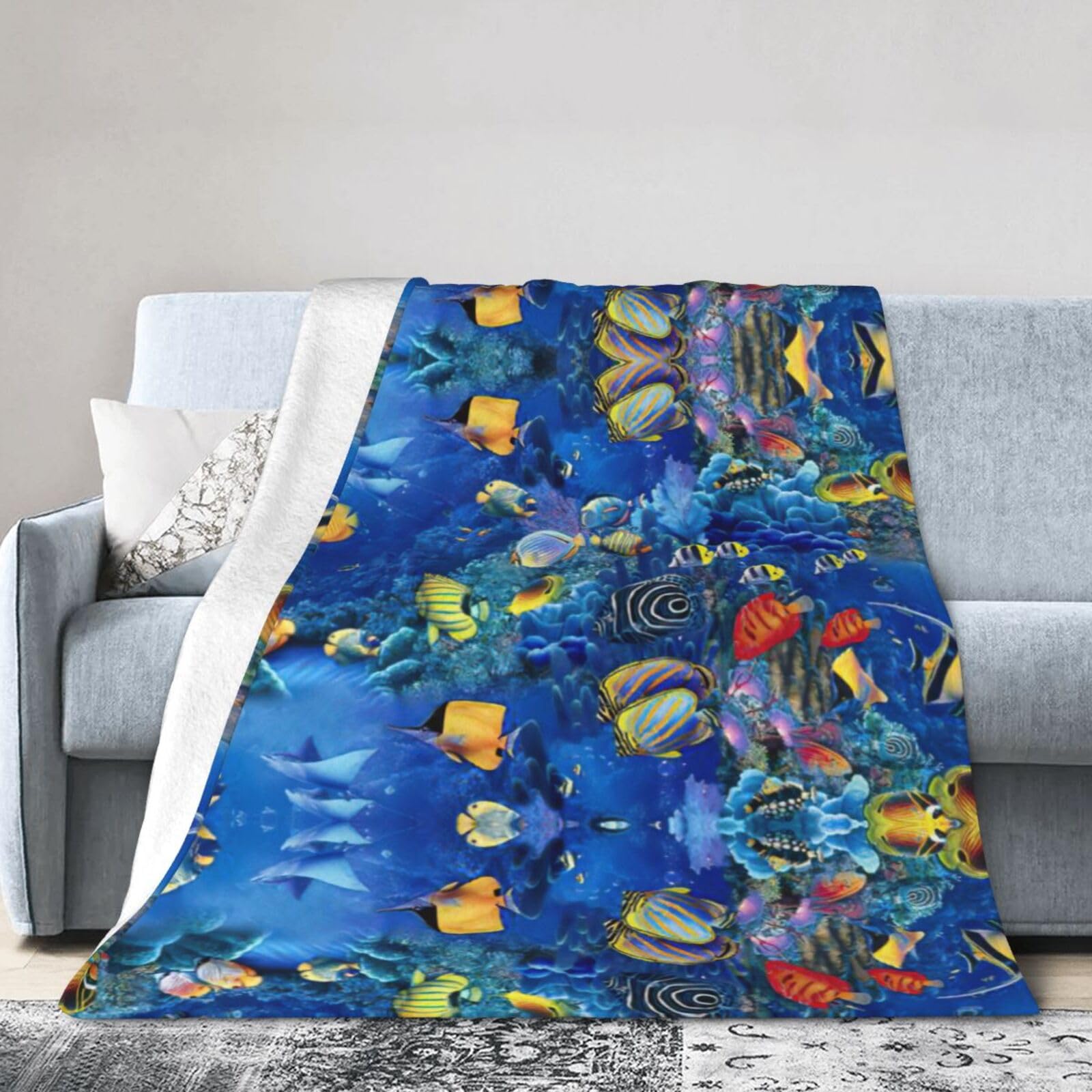 Uusnwaa Soft Cosy Fleece Warm Throw Tropical Fishes Print Blanket