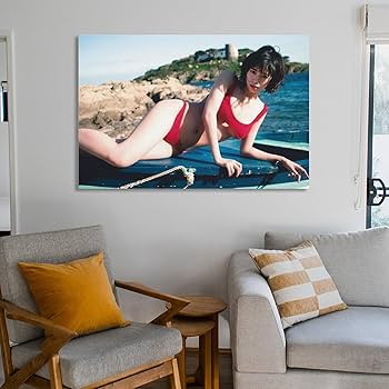 Amazon.co.jp: 池田エライザ 池田依来沙 いけだ エライザ Ikeda Elaiza