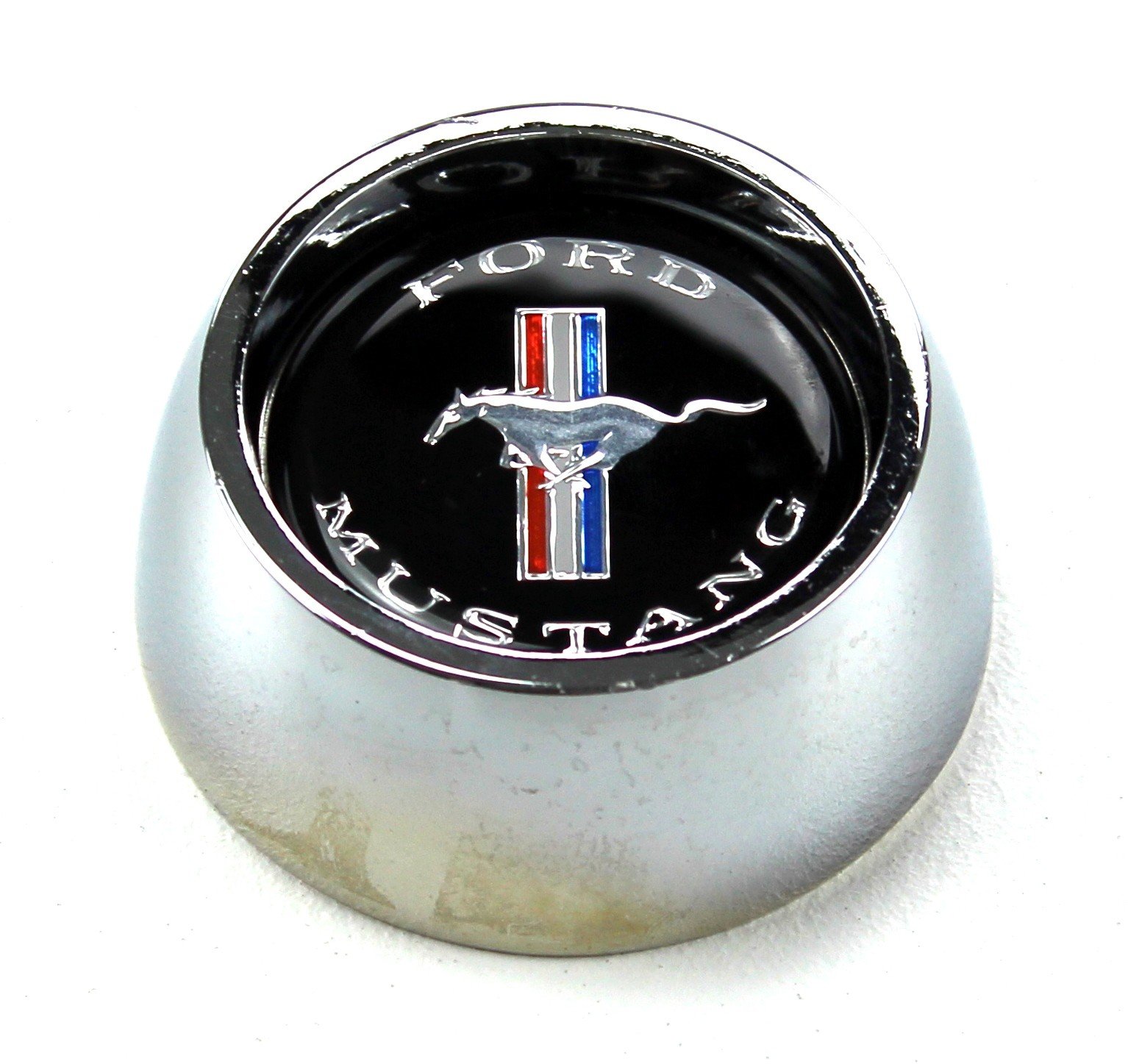 Scott Drake 5847 Replacement Horn Button For Grant 966