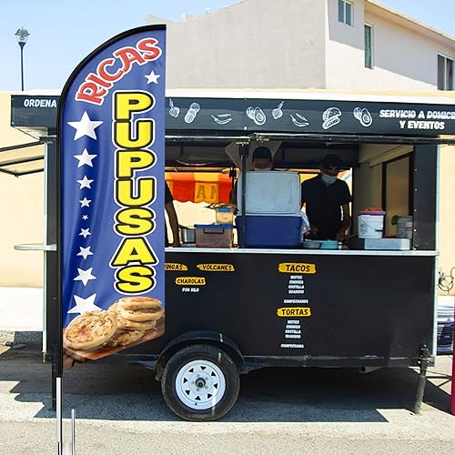 Miniatura 4 de Ricas Pupusas - Bandera publicitaria de Swooper, bandera de plumas de Ricas Pupusas de 8 pies, letrero de plumas publicitarias para Ricas Pupusas