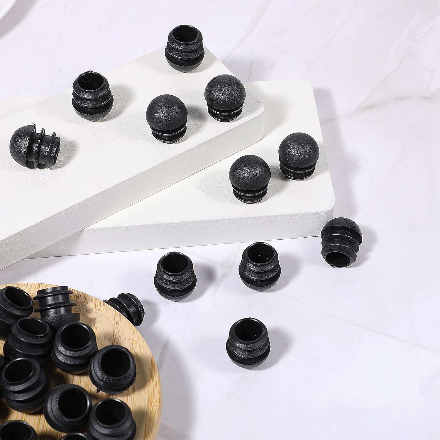 5/8 Inch Plastic Hole Plugs, 30 Pieces Tubing Furniture End Caps Tube Inserts Chair Leg Protectors Hole Plugs Waterproof Tube Plug for Metal Legs