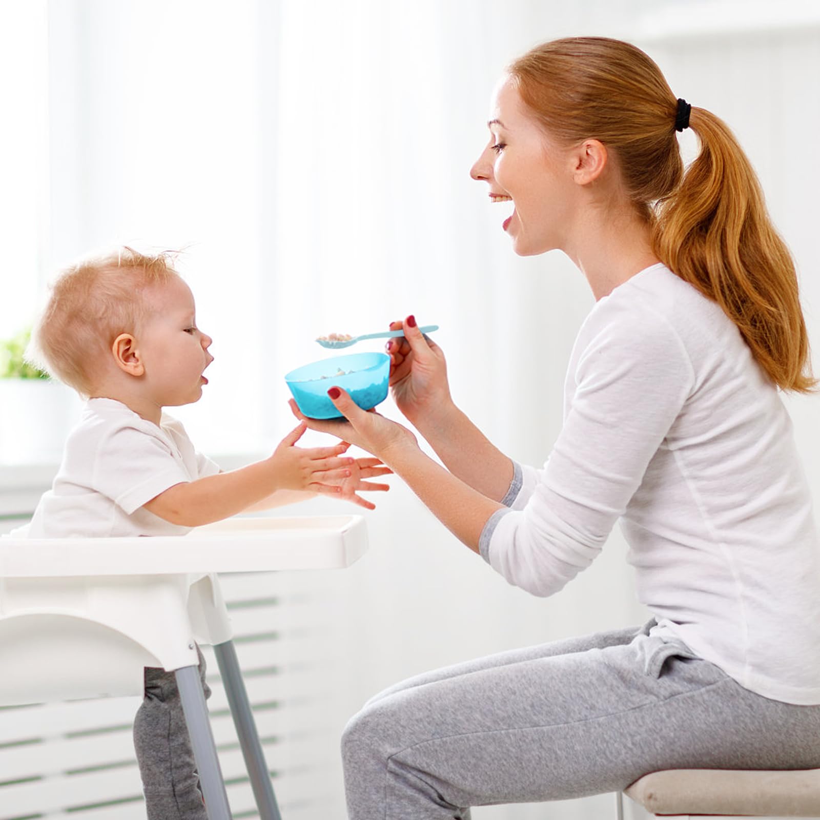 10 plastikowych łyżeczek, kolorowe łyżki z tworzywa sztucznego, łyżki do zupy, długie łyżki do jajek, deserowe łyżki do kawy, łyżeczki do dżemów, imitacja porcelany, naczynia do napojów, jajek, lodów