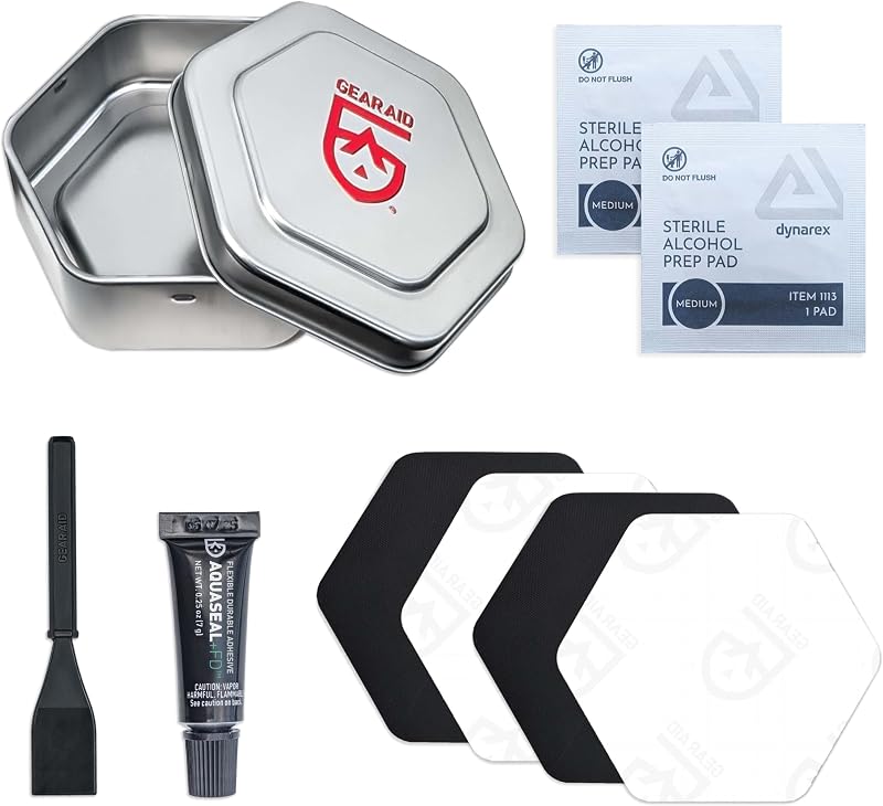EQUIPO AUXILIAR Aquaseal FD River & Sea Repair Kit – Adhesivo impermeable de 0.25 oz con cuatro parches hexagonales de cinta tenaces (2.5", negro y transparente) para fijar agujeros en zancos, botas, inflables y equipo para exteriores