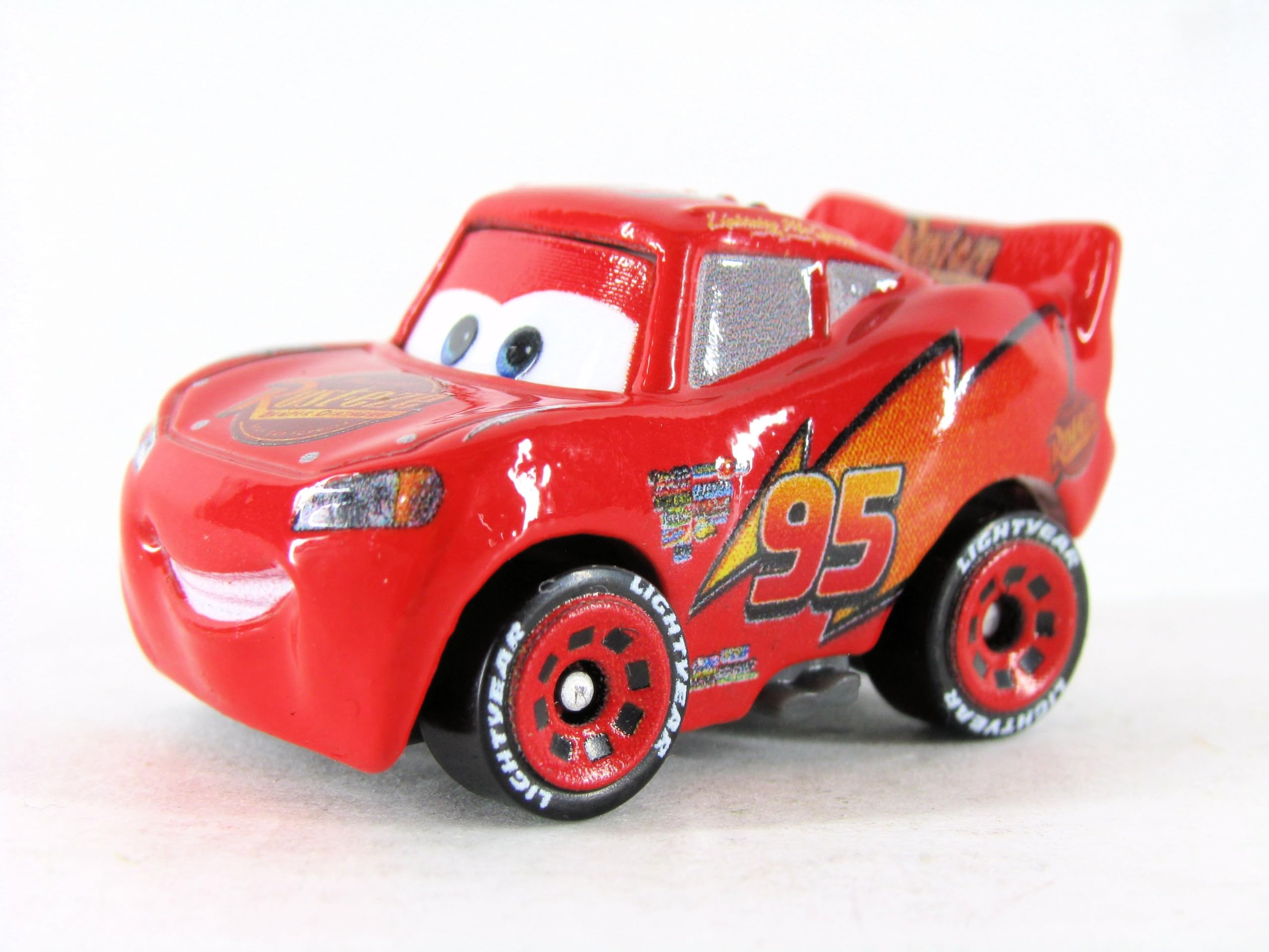 Amazon.co.jp: ディズニー カーズ ミニレーサー 3個パック