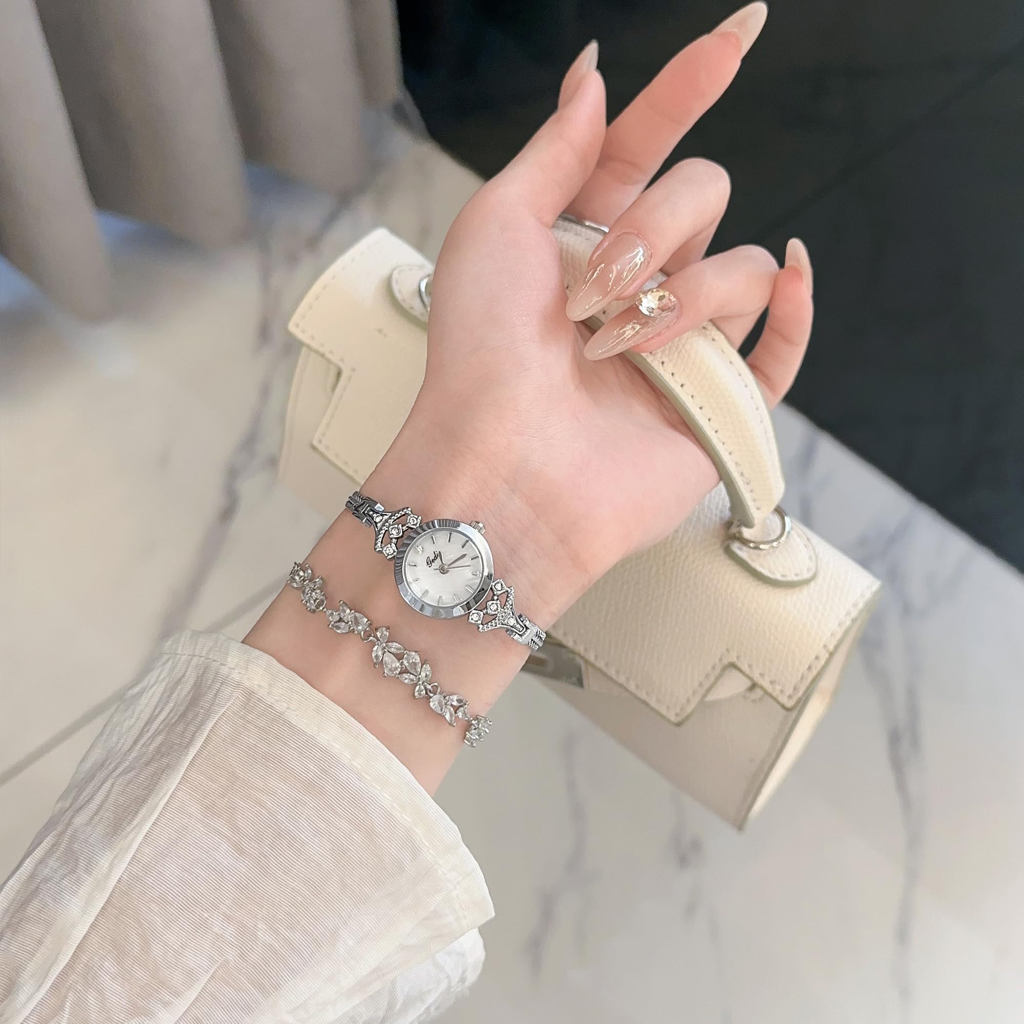 CARLIEN Damen-Armbanduhr, klein, elegant, einfach, Luxus, Strass-Perlen, Quarzuhrwerk, leichte Stahllegierung, Mesh-Armband, modische Damen-Armbanduhr