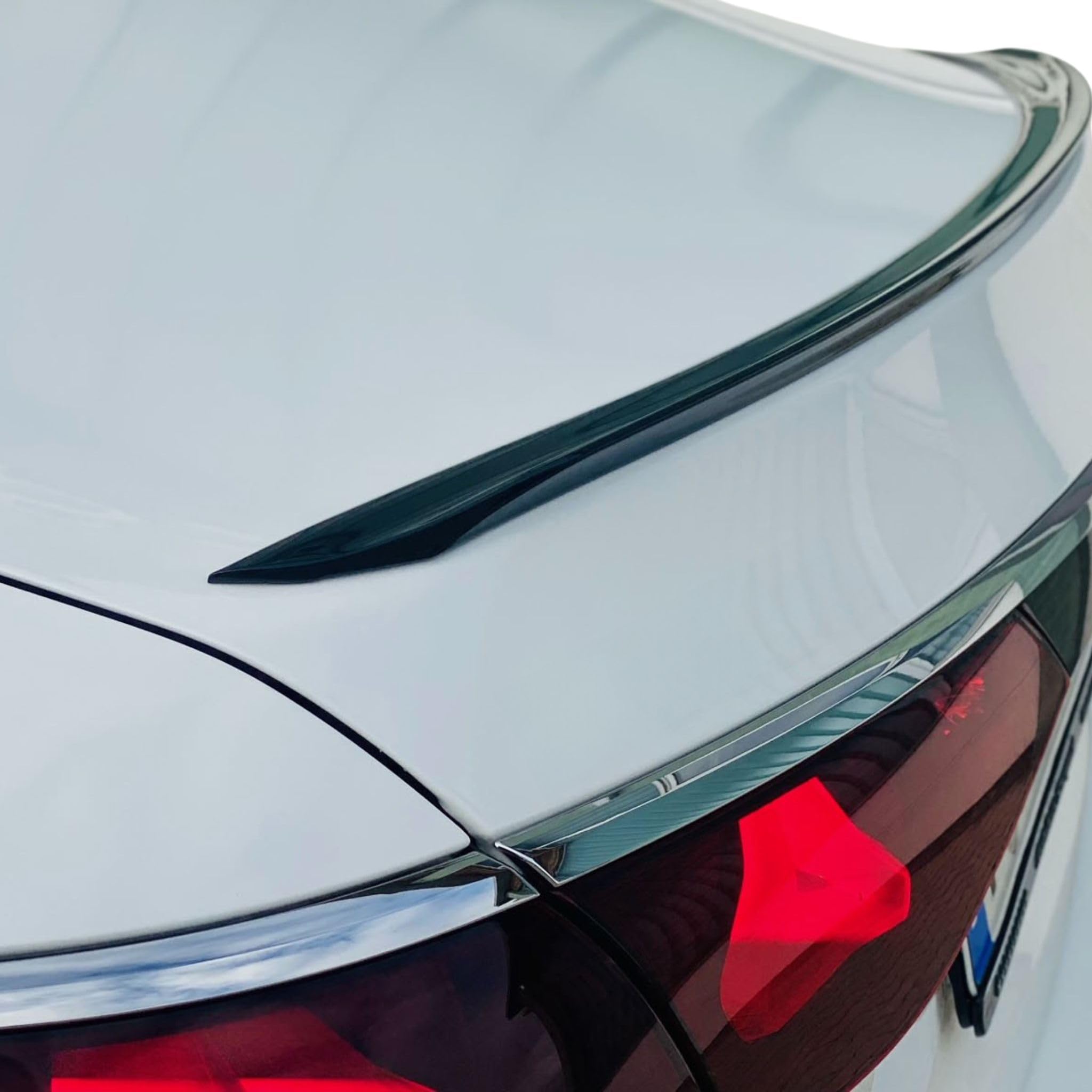 Heckspoiler Spoilerlippe für Mercedes E-Klasse W214 2023 2024 Schwarz Glanz