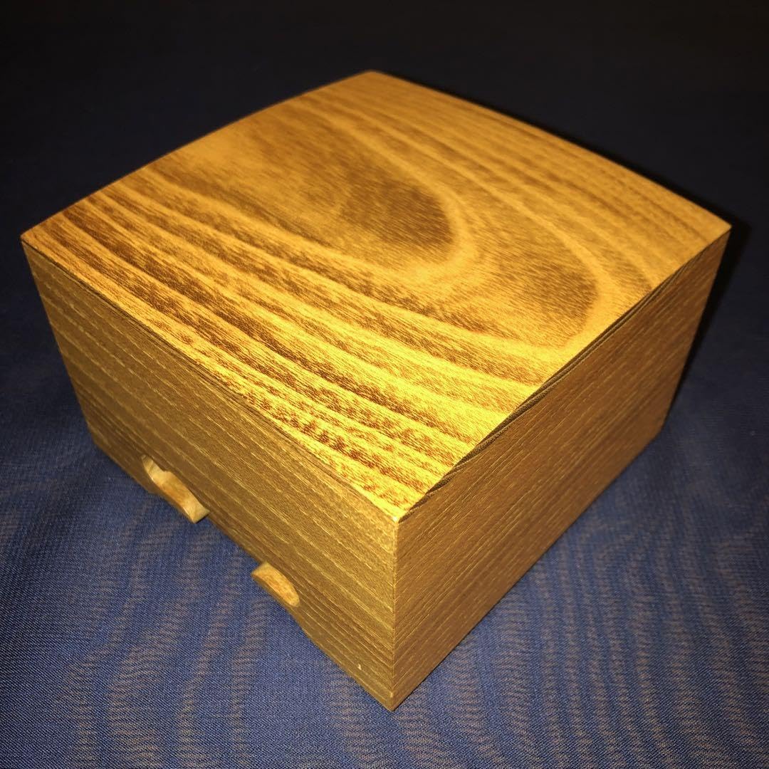 本榧・将棋駒箱・宮崎高橋工芸作品・天蓋淡い色合い・側面は印象的杢目