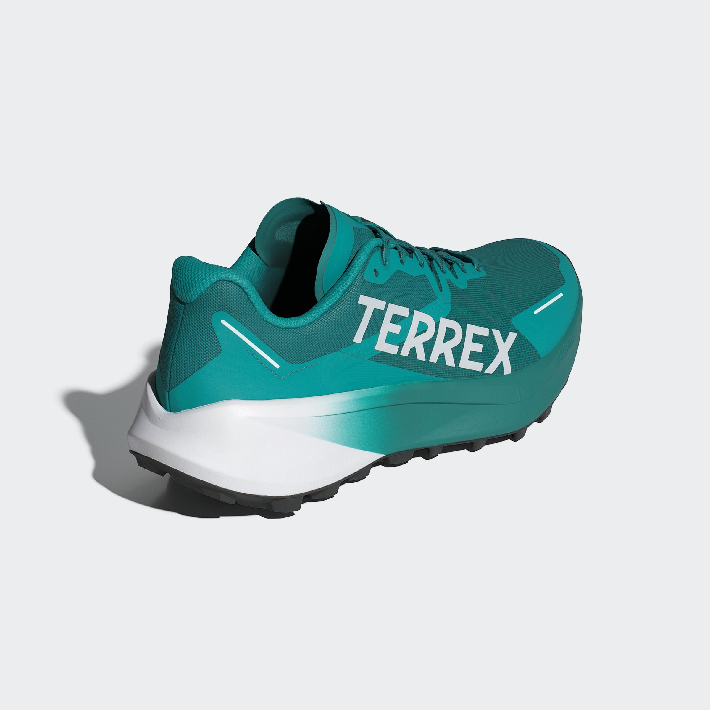 ADIDAS Terrex Agravic 3 - Zapatillas de running para hombre