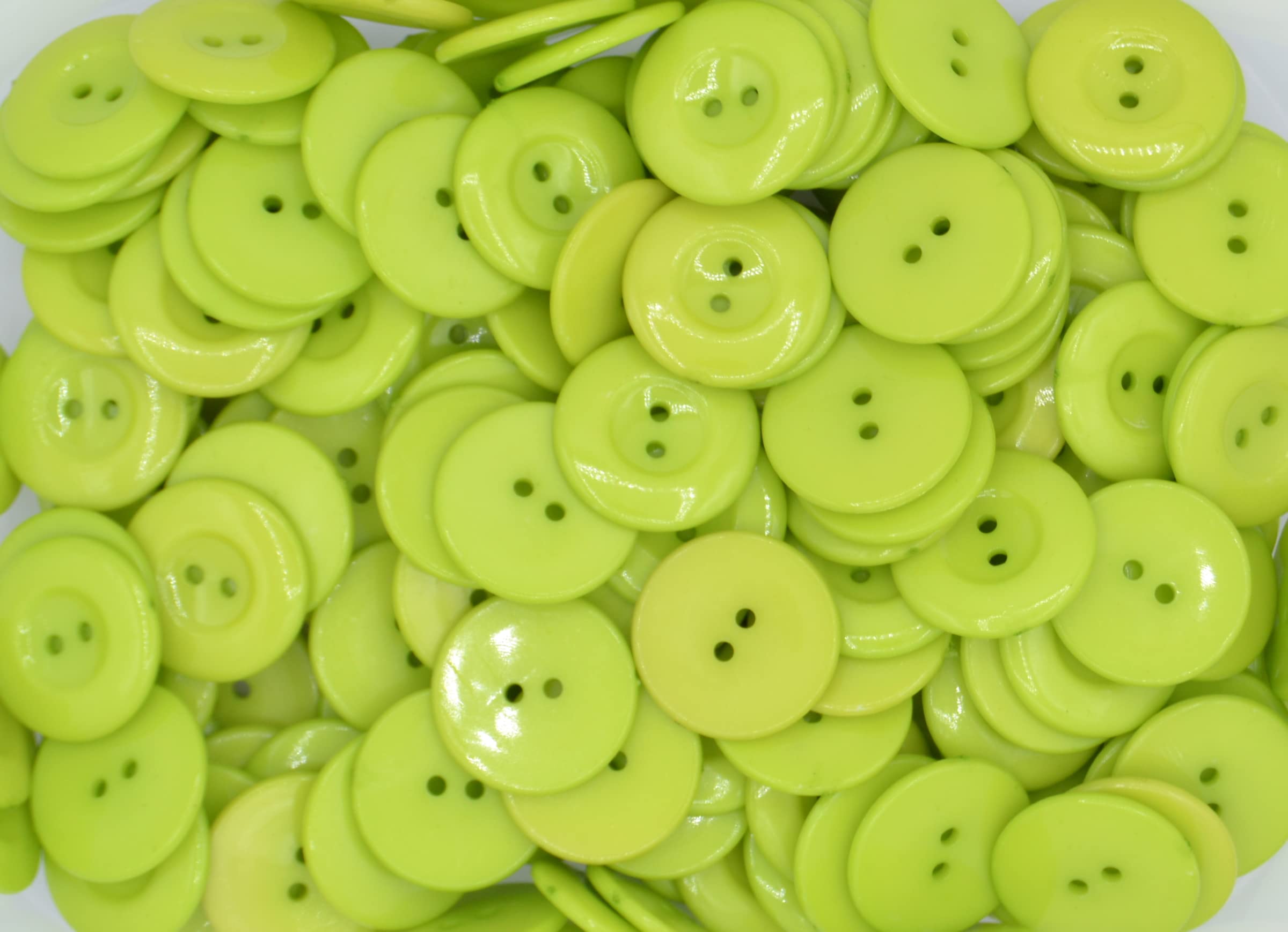 celloexpress Acrylic Buttons for Costumes and Children's Craft Projects - (Yellow Green - Shirt Button 2 Hole 25mm, Pack of 100) — image 1