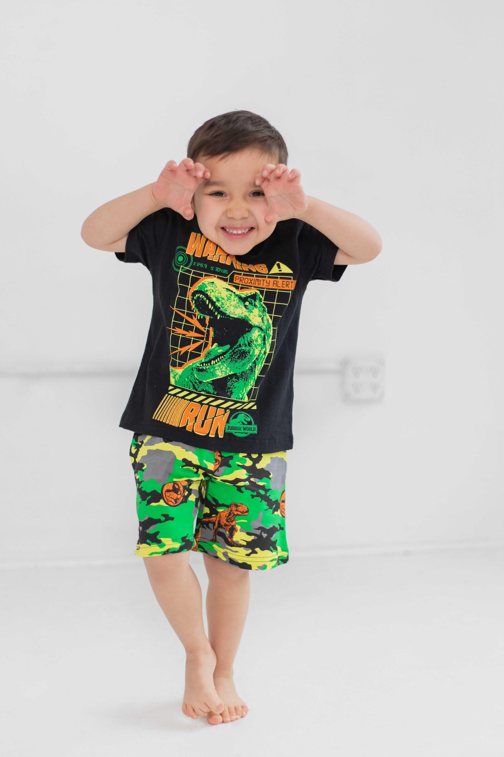 Jurassic World T-Shirt und Shorts aus French Terry für Kleinkinder bis große Kinder, Größen 2T - 18-20