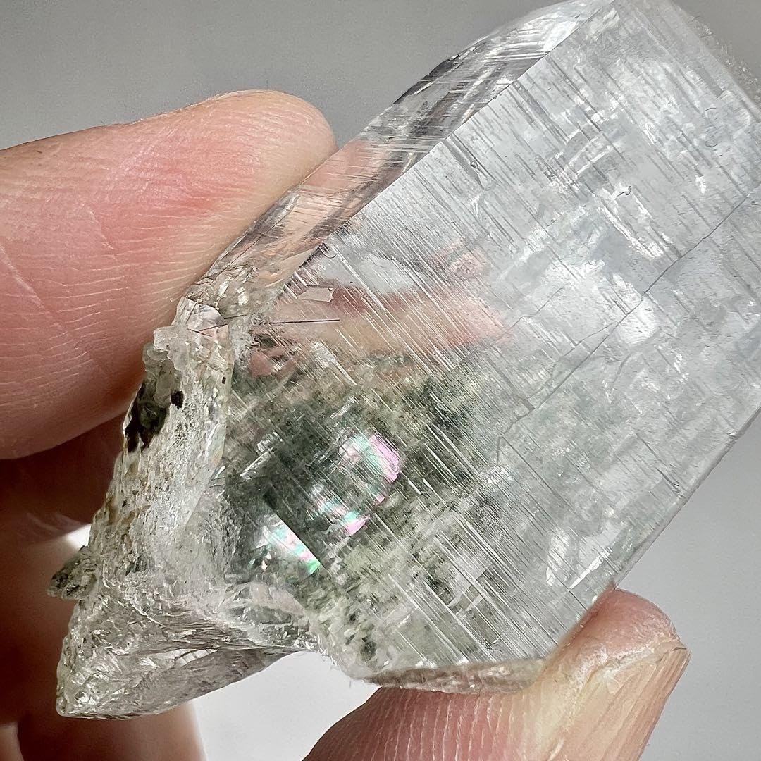 Amazon.co.jp: ヒマラヤ水晶 マニハール産 クローライト ポイント