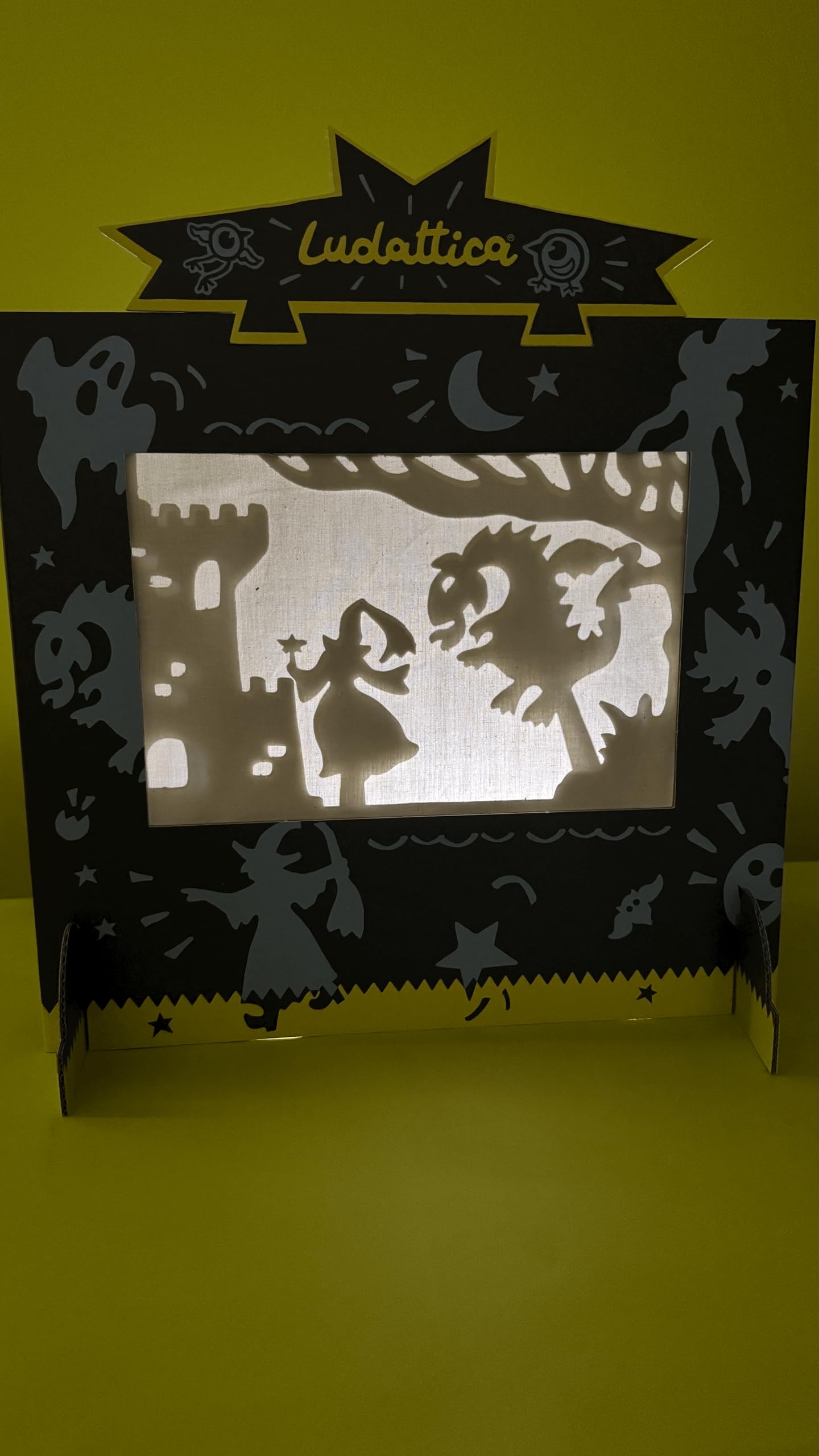 Ludattica Il Teatrino delle Ombre Teatro delle Ombre per Bambini 4+ | Teatro delle Marionette per Bambini | Gioco educativo e Creativo | Made in Italy
