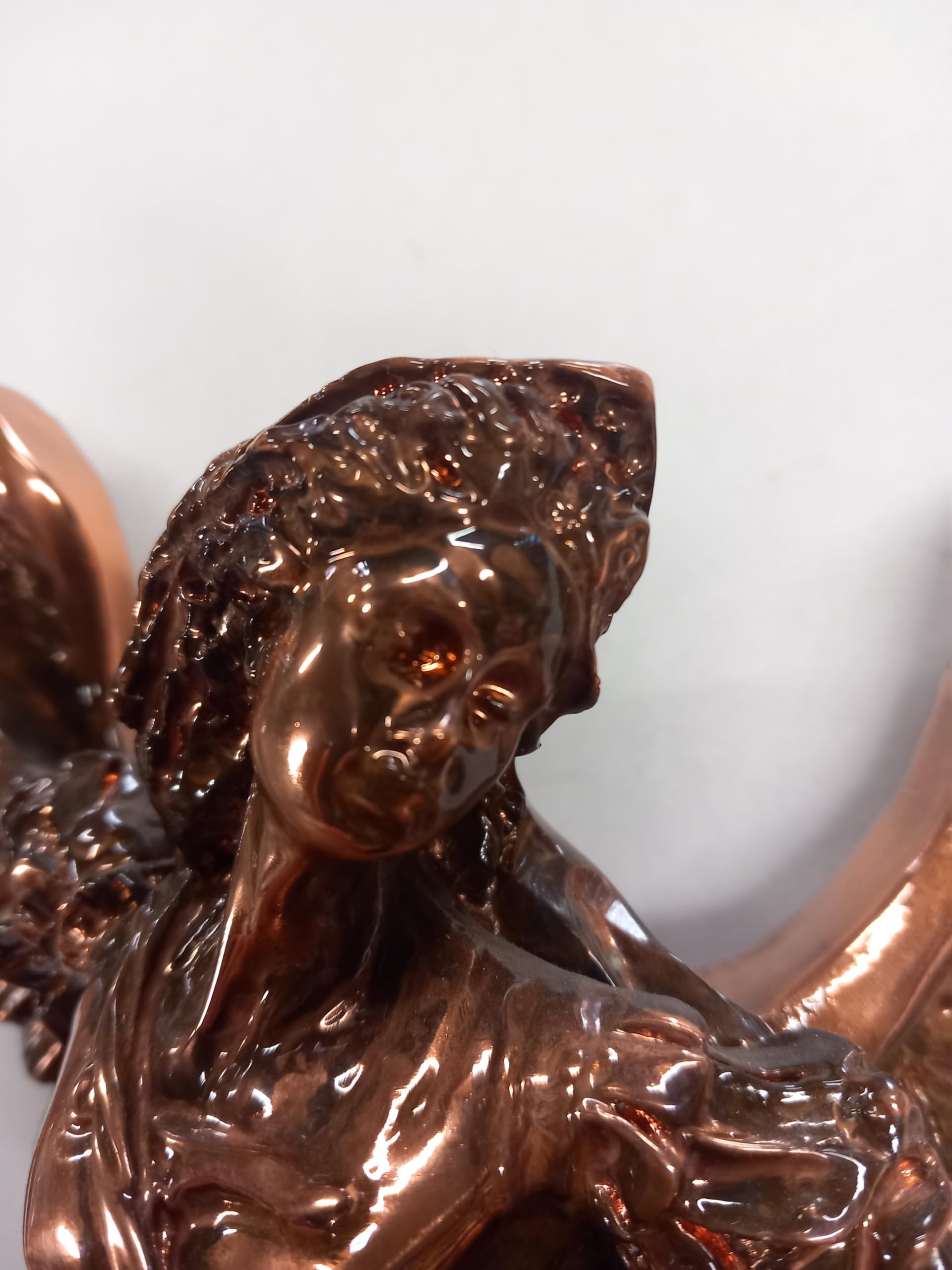 Generico ArteSacraCaravaggio Statua San Michele Arcangelo, in resina cm 37 all'ala, per interni ed esterni, laminato bronzo antico, decorata a mano, produzione artigianale italiana