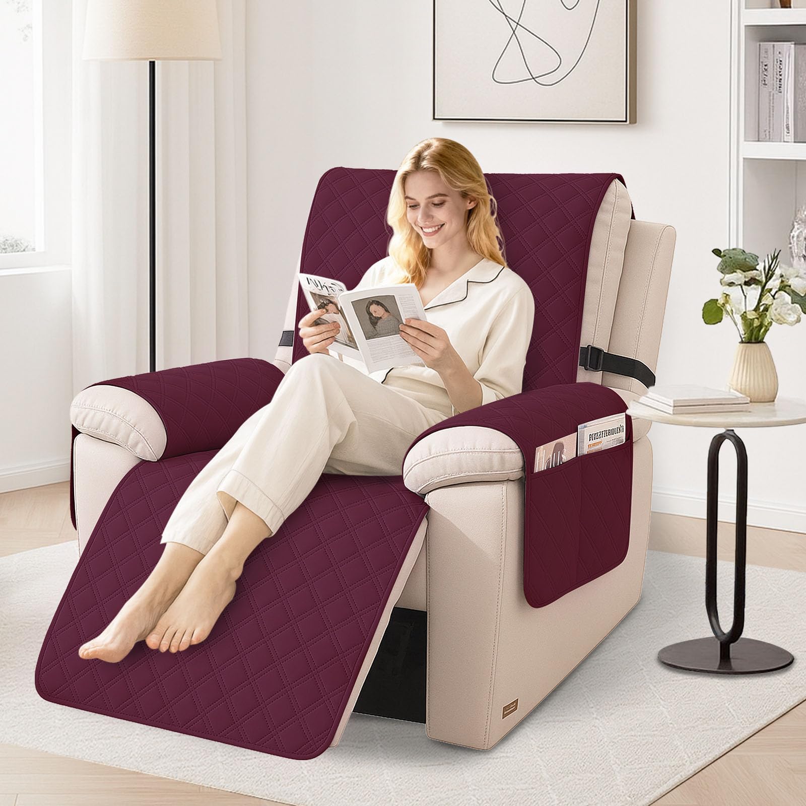 Hoes voor fauteuil van scheerwol met voetgedeelte Hoes voor fauteuil van scheerwol met voetgedeelte