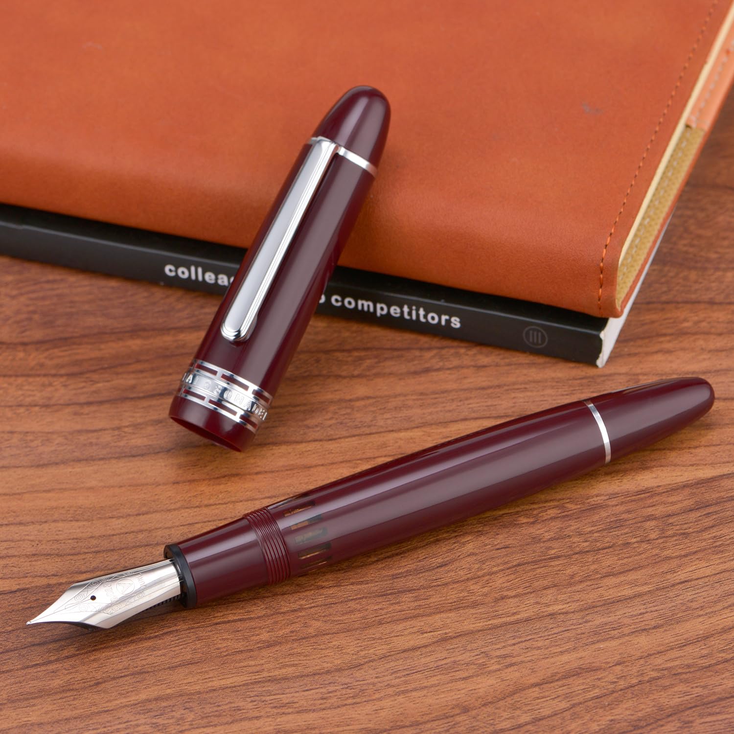 Piston Pluma estilográfica F/M/B, bolígrafo de regalo de resina negra y roja con llave, bolígrafos de negocios, bolígrafos de papelería para oficina para estudiantes (rojo plateado, F)