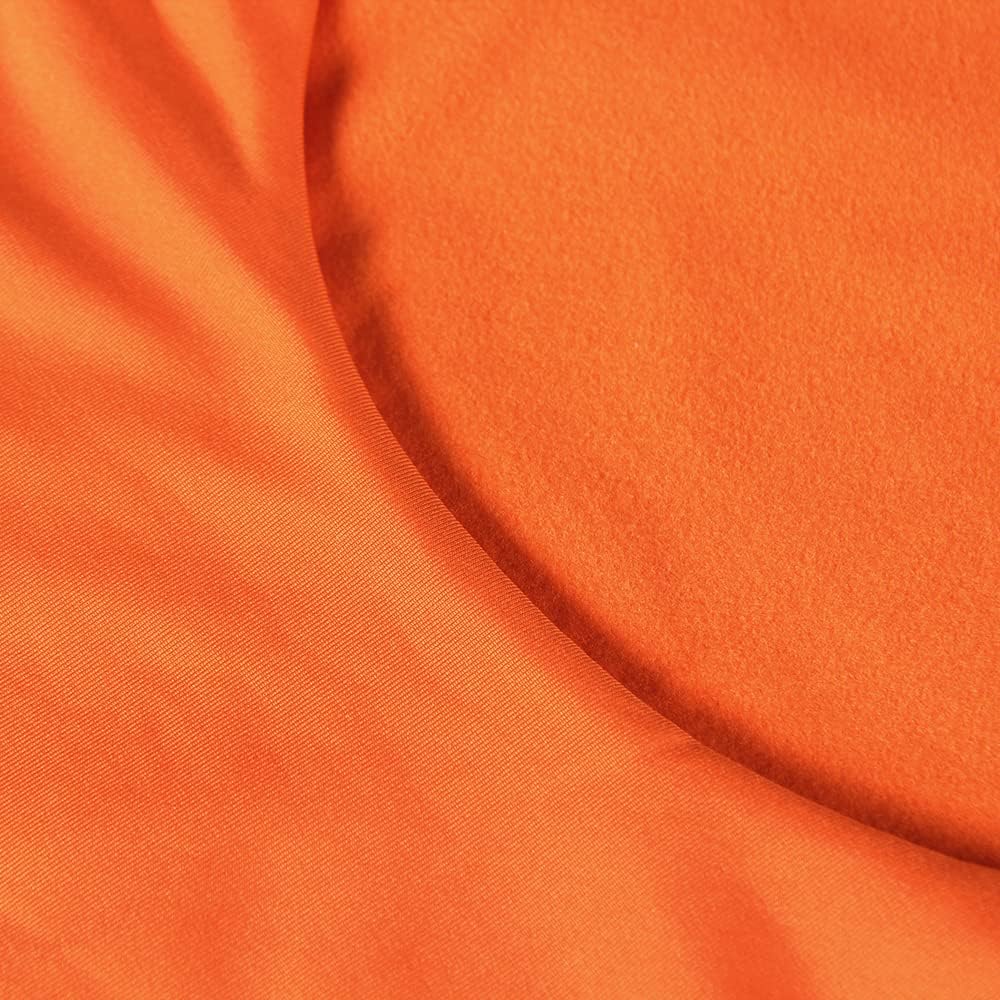 GEMBERA Women's Long Sleeve Crop Tops Scoop Neck Fitted Basic Workout Tee - Image 3