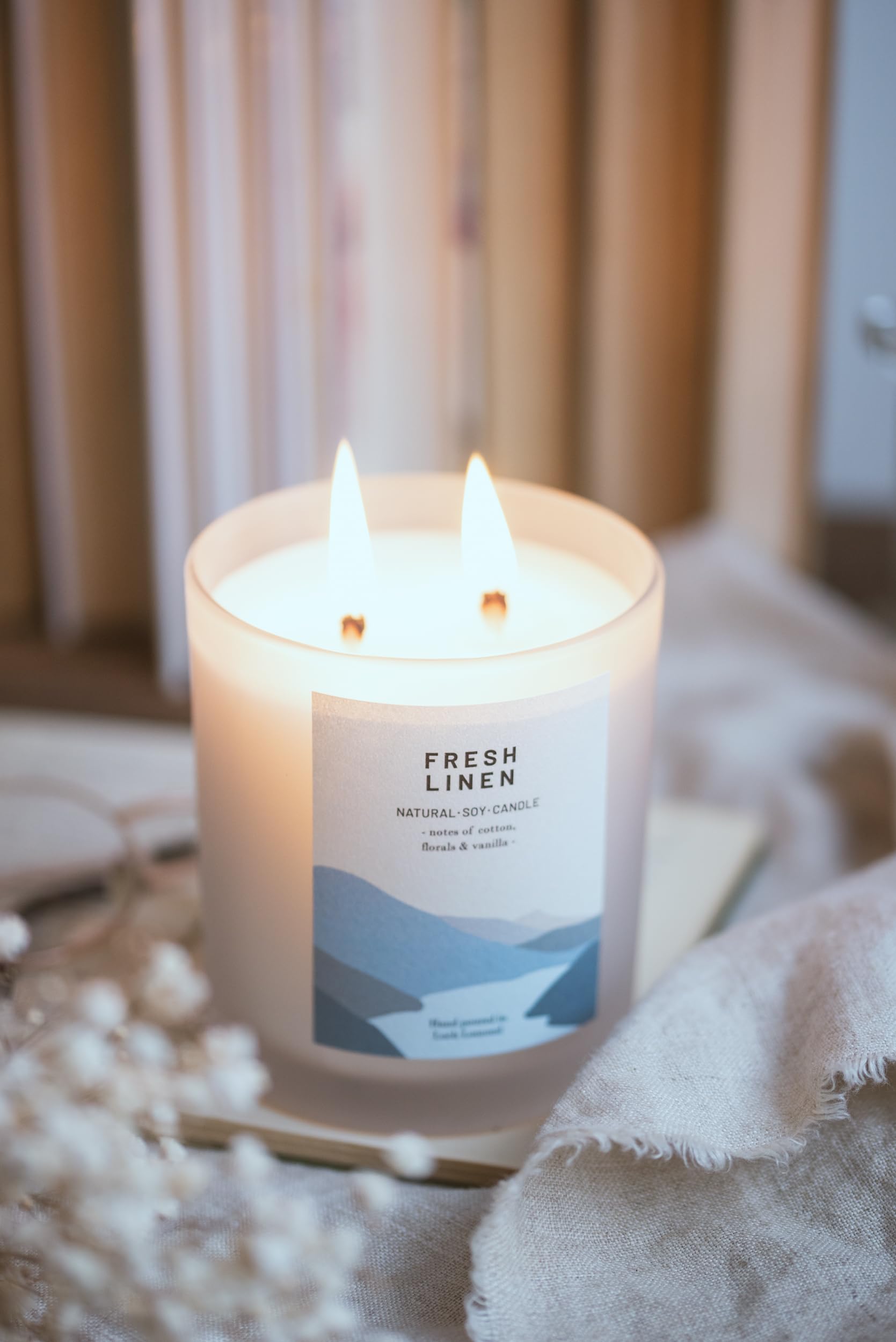 Ocoee House, Frosted/Black, Double Wick - 760g - Image 3
