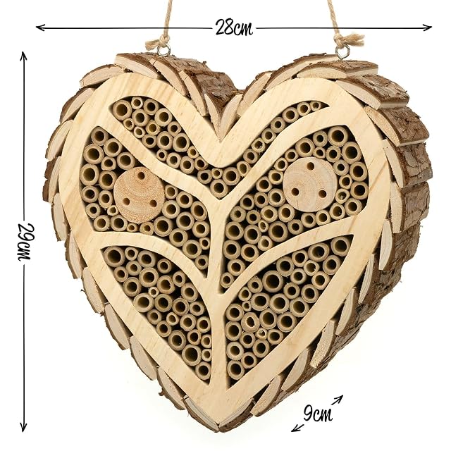 Foto 5 de 5 de CKB LTD Casa de abejas de madera con forma de corazón para colgar insectos, abejas solitarias, mariquitas