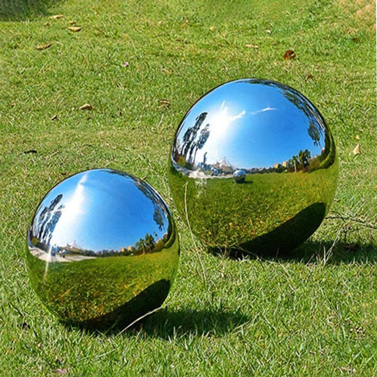 Boule Miroir Réfléchissante en Acier Inoxydable pour Décoration de Jardin Extérieur, Sphère Argentée Résistante et Brillante pour Pelouse et Photographie