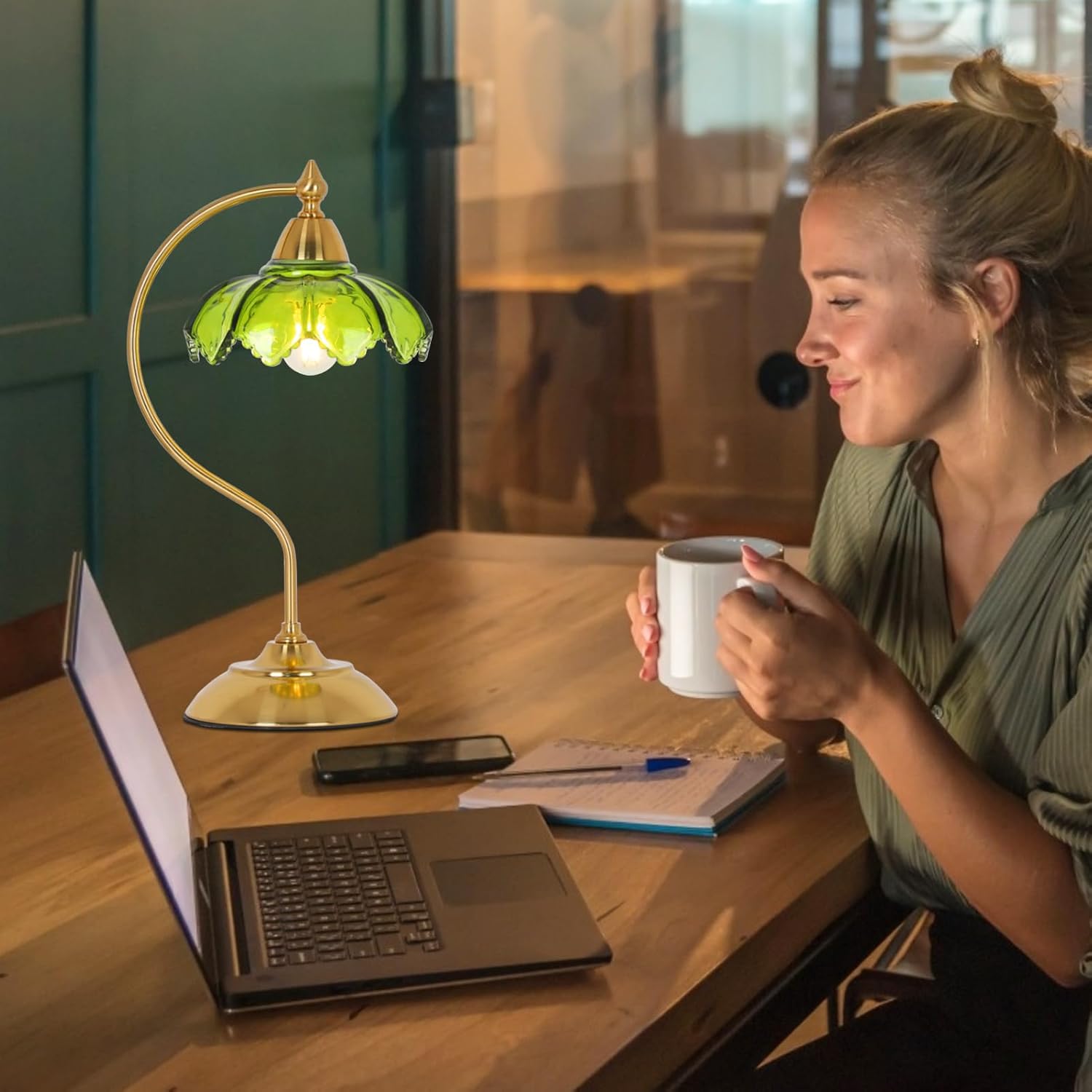 Glass Beside Table Lamp for Bedroom, Plug In Gold Desk Lamp, Vintage Flower Nightstand Lamp, Table Lamps for Living Room, Small Desk Lamps for Home Office, Green Table Light, Flower Lamp Decoration