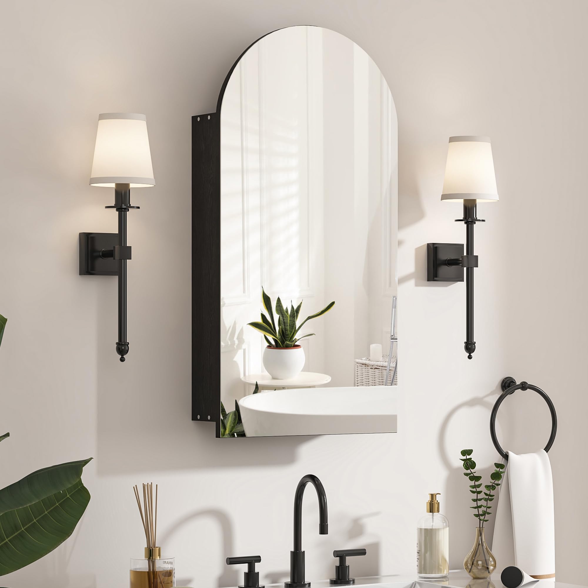 Mepplzian Arched Bathroom Mirror Cabinets,Black Bathroom Cabinets with Mirror,Mirrored Bathroom Cabinets Wall Mounted with Adjustable shelf,Bathroom Wall Cabinets with Mirror,Metal-free frame,40 x 80