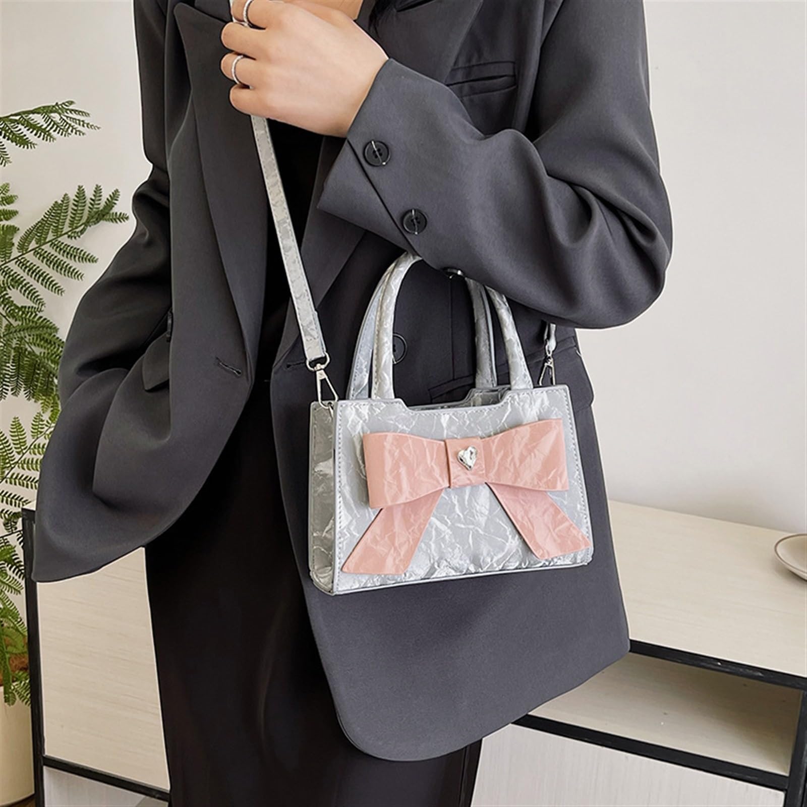 bolsos para mujeres， Bolso de mano for mujer, pequeño, cuadrado, tipo bandolera, de nicho(Pink)