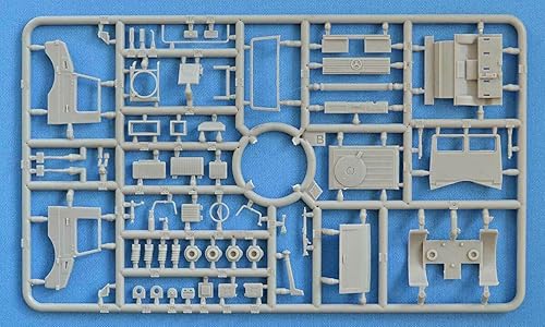 Miniatura 3 de ACE 72451-1/72 - U1300L 4x4 Krankenwagen Ambulancia Kit de modelo de plástico