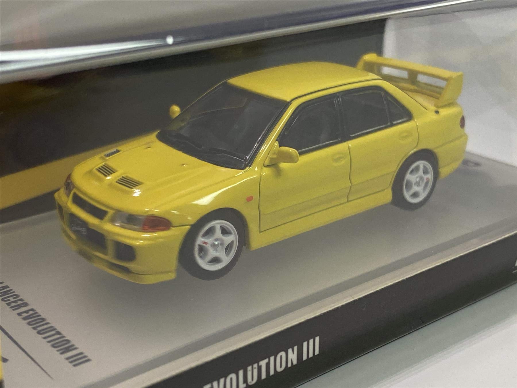 Solido Inno64 1/64 Scale Mitsubishi Lancer Evolution III 1995 Car