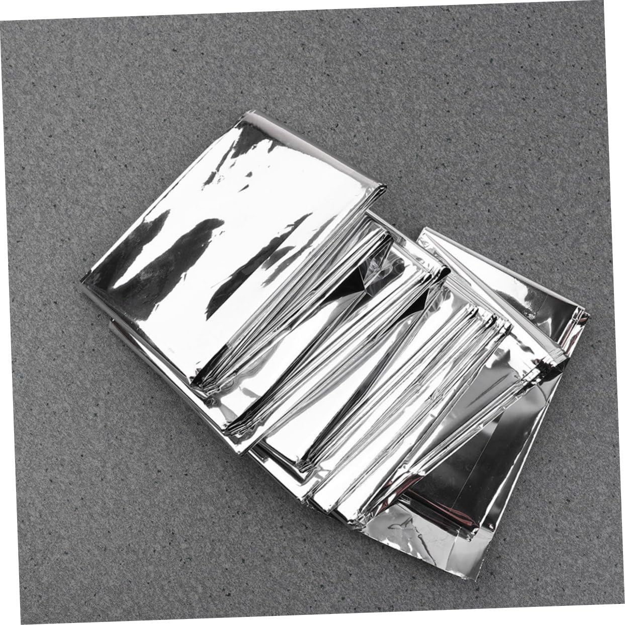 6pcs Reflective Plant Grow Film Warm Keeping Film for Garden Use and Plant Growth Sheet for Frost and Strong Wind Resistance