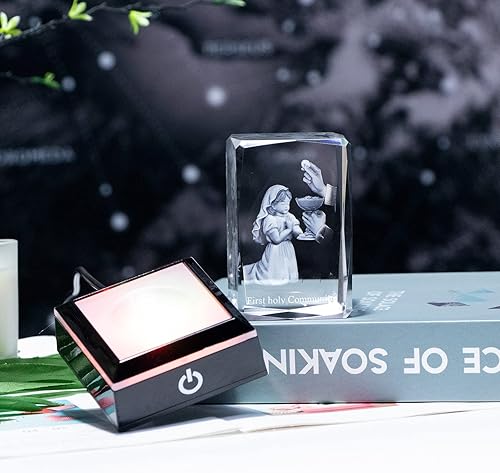 Miniatura 4 de Qianwei Regalos de primera comunión para niñas, grabado en 3D, figura de cristal para niña orante, decoración de velo de primera comunión, regalos