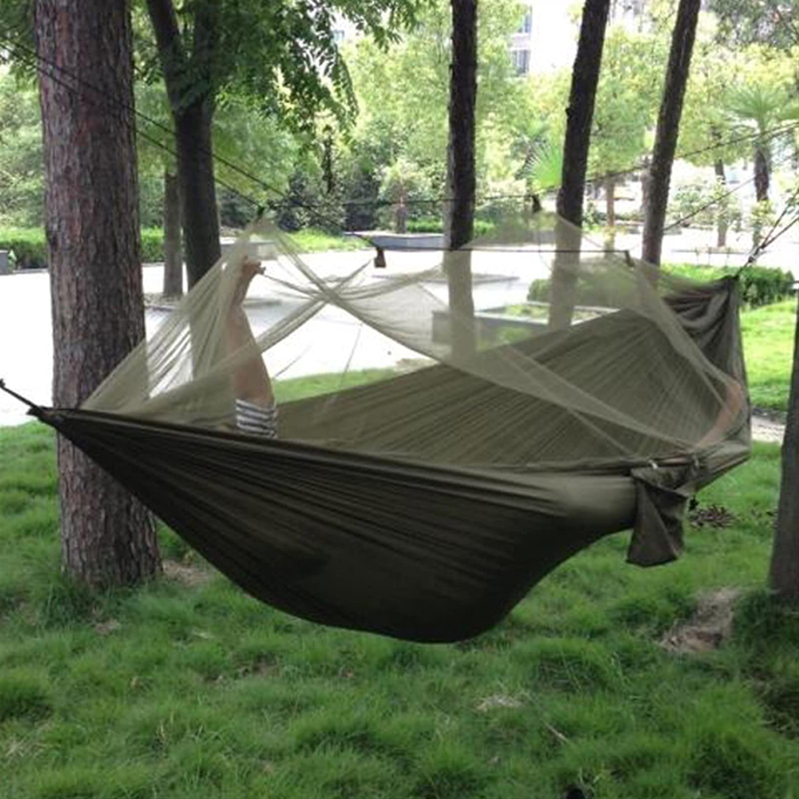 Tragbare Outdoor-Camping-Hängematte mit Moskitonetz-Parachute-Gewebe Hängendes Bett schlafendes Schwingen (Color : Fruite Green A) Garten