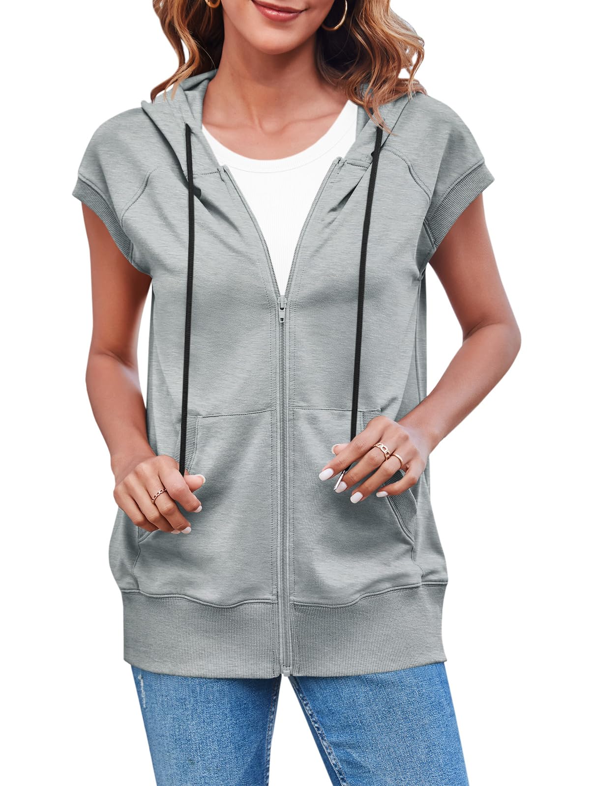 Fisoew Women's Sleeveless Zip Up Hoodies Casual Loose Fit Drawstring Sweatshirts Lightweight Jackets Vest with Pockets