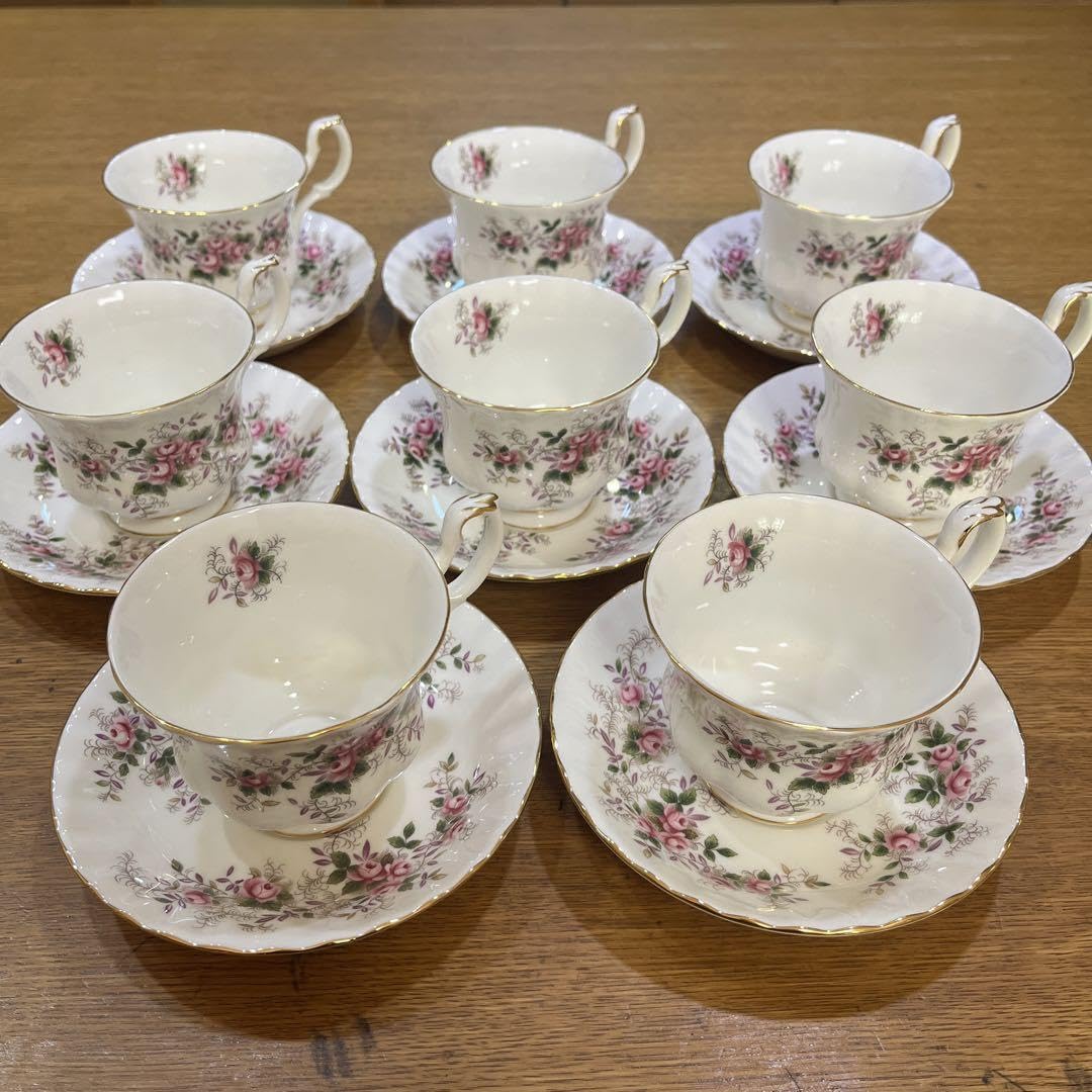 英国製レアロイヤルアルバートムーンライトローズ カップ＆ソーサー トリオ