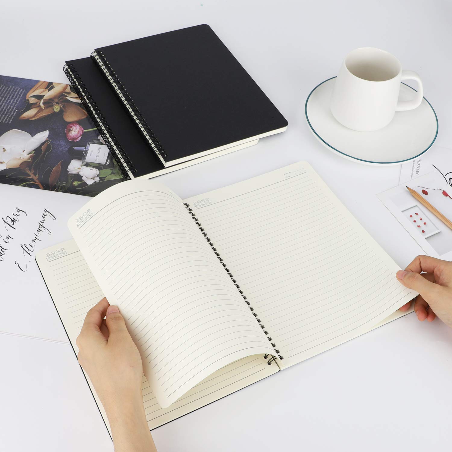 EUSOAR B5 - Quaderno a spirale, confezione da 3 pezzi, 18,5 x 25,9 cm, diario di viaggio, quaderno per appunti, appunti, schizzi, studenti, università, ufficio, affari, diario a righe, copertina nera