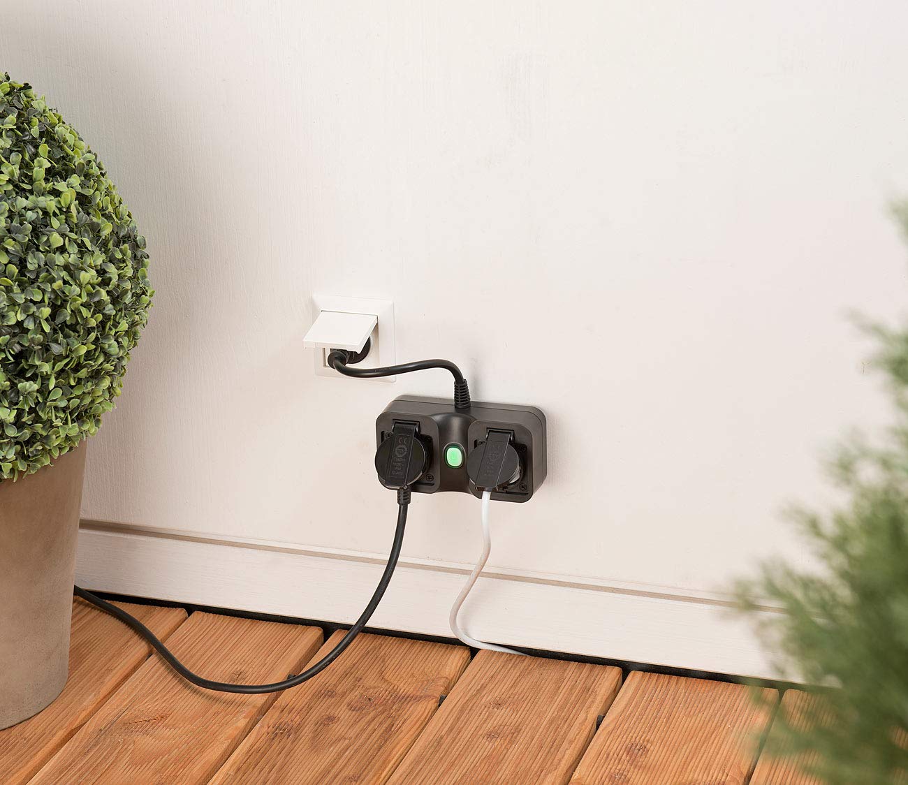 Presa doppia WiFi da esterno Luminea Home Control SF-620.avs IP44 compatibile con Amazon Alexa e Google Assistant