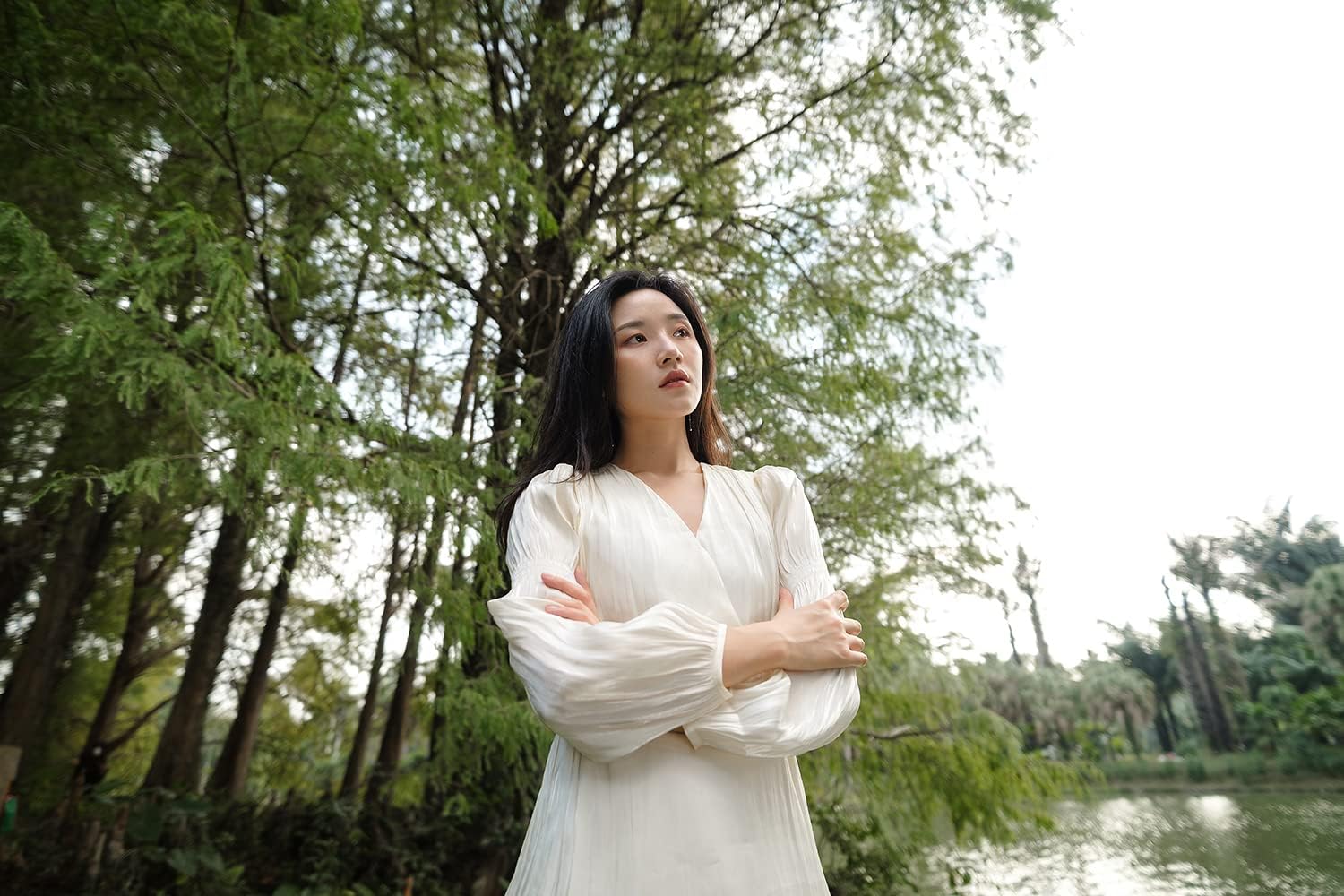 VILTROX AF 13mm F1.4 XF Lens for Fuji-X Mount, Large Aperture F/1.4 APS-C Prime Lens for Fujifilm Camera X-A5 X-A7 X-E1 X-E2S X-H1 X-M1 X-PRO2 X-PRO3 X-T1 X-T10 X-T30II X-T100 X-S10 X-H2S X-T5