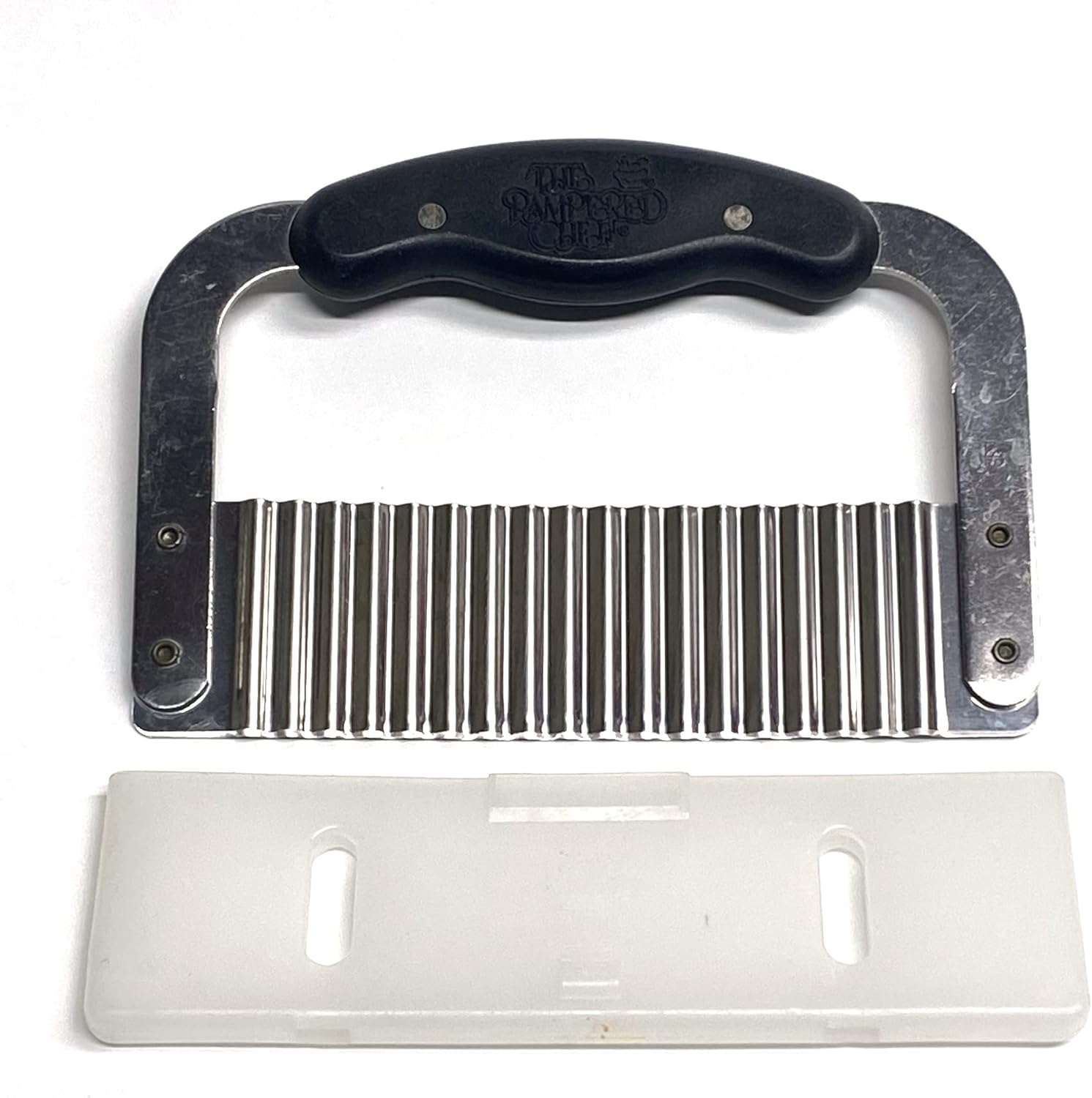 Pampered Chef Stainless Steel Garnisher Crinkle Cut with Protective Sleeve