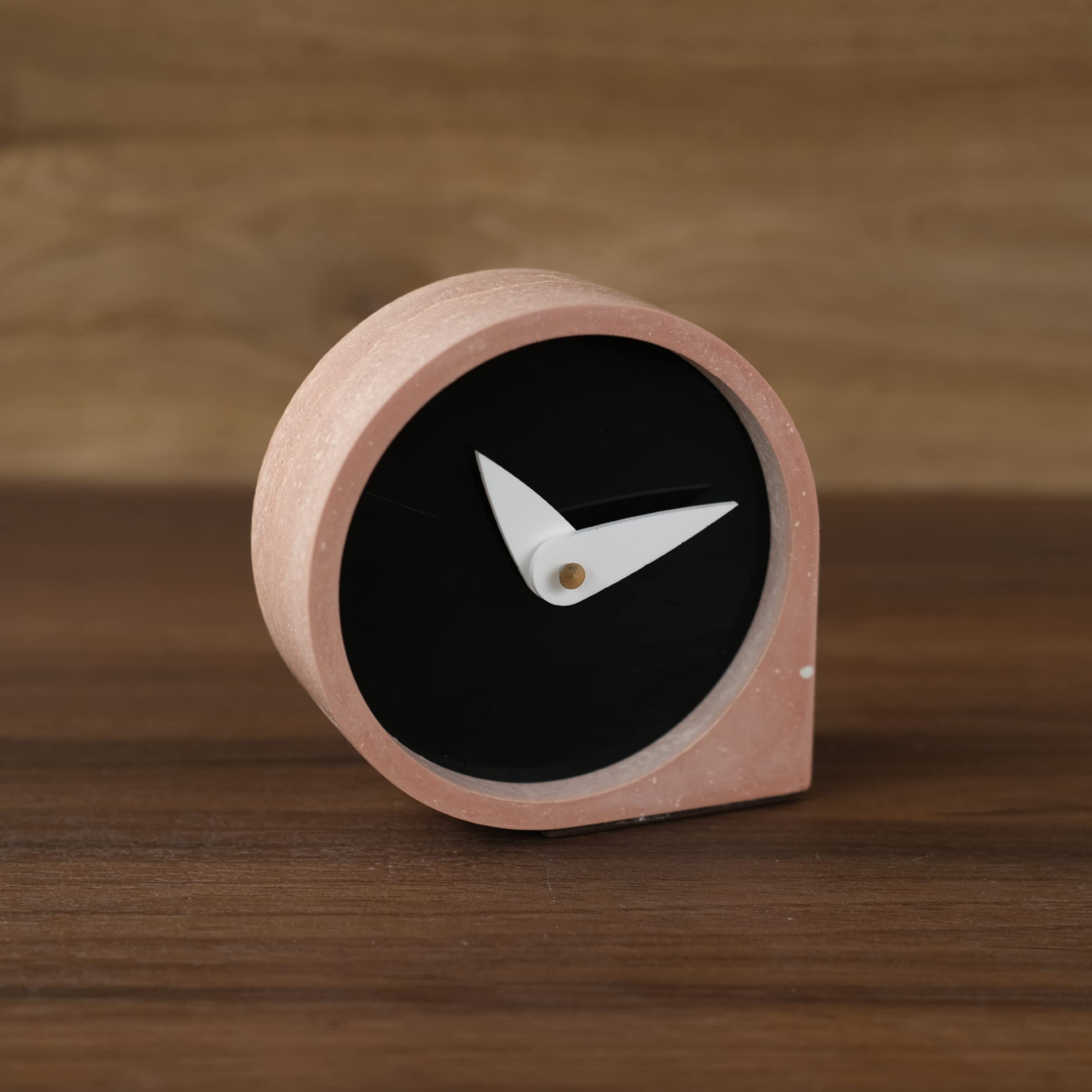 LuvihCrete Concrete Lather Surface Protector Closed Back Silent Swift Movement Desk & Shelf Clock TC-2 (Peach)