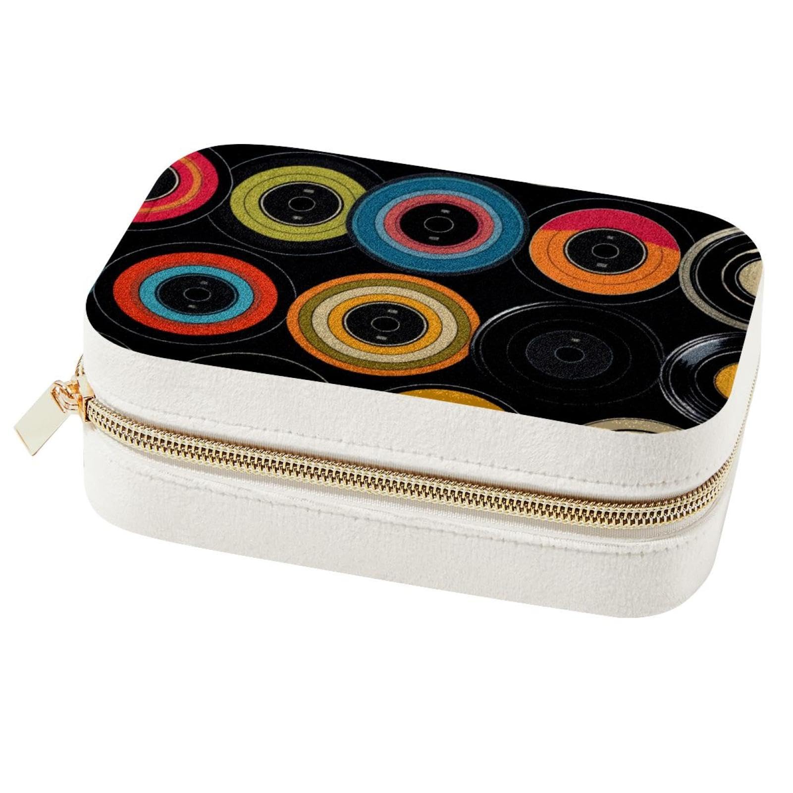 Support de rangement bijoux nomade pour vos voyages et week-ends chics en famille