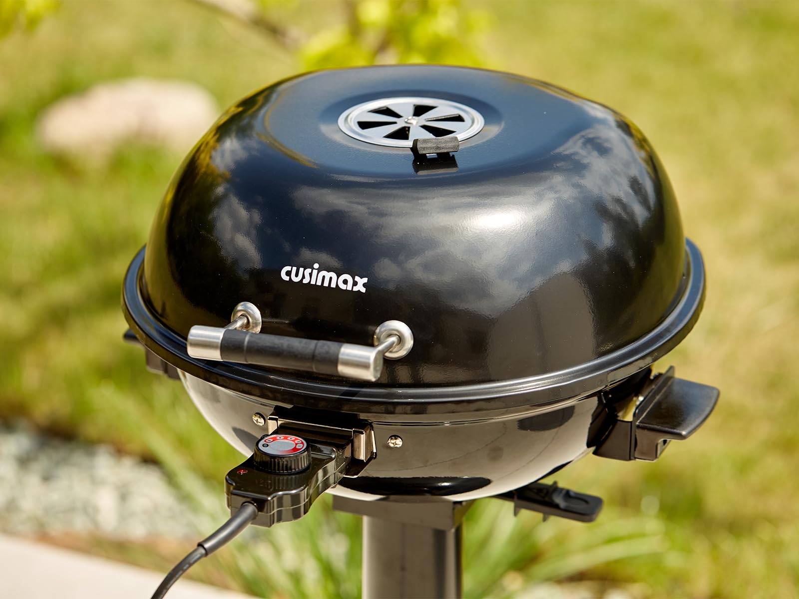 CUSIMAX Elektrogrill Standgrill mit Deckel und Standfuß, Regulierbare Temperatur und Fettauffangschale, 1600W Elektrischer Barbecue-Grill für Außennutzung, Balkon & Garten, Leichte Reinigung