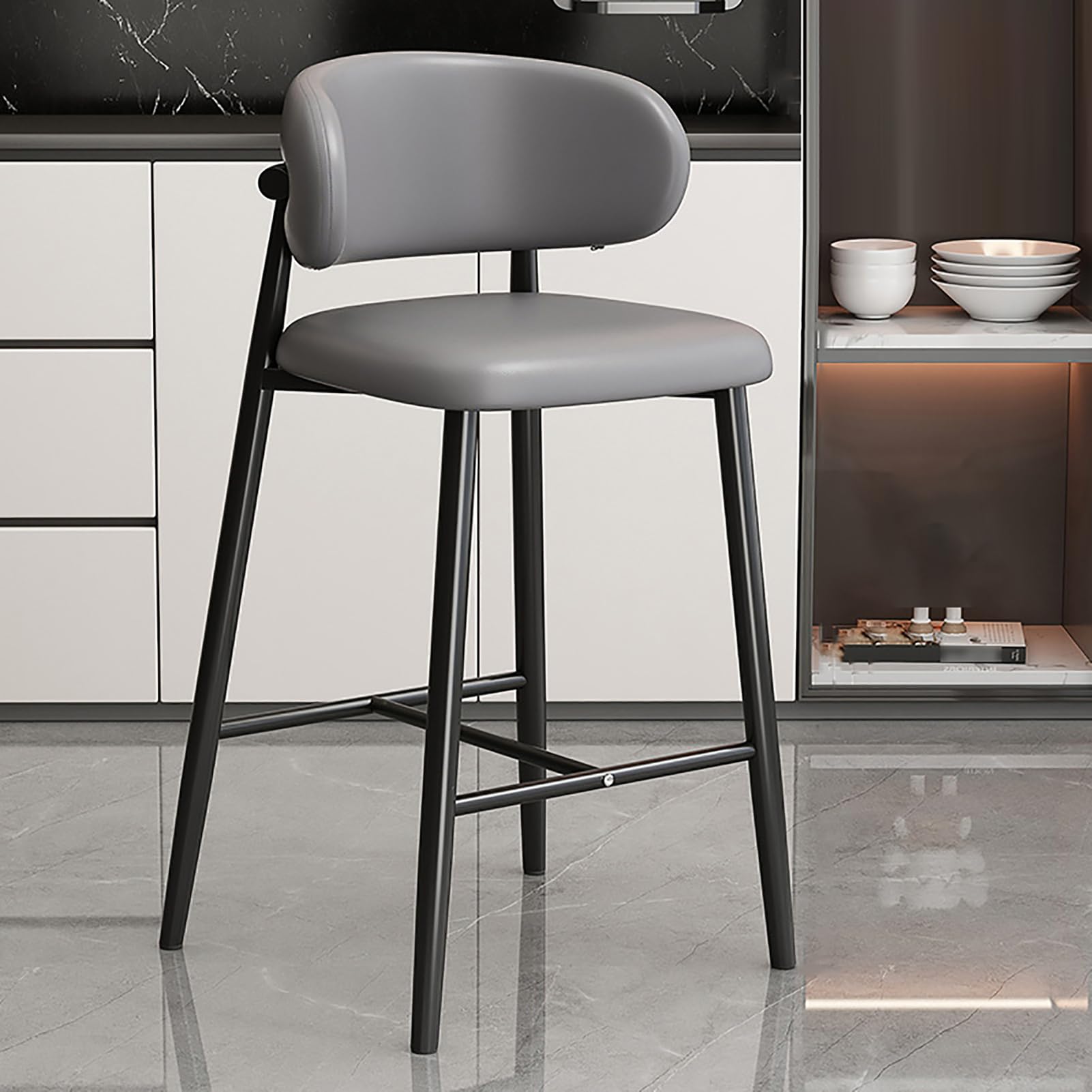 Tabouret de bar moderne en similicuir pour îlot de cuisine et ambiance bistrot chic au quotidien